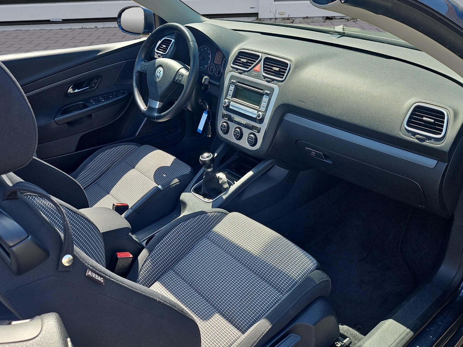 VW Eos 2.0 FSI-image-12