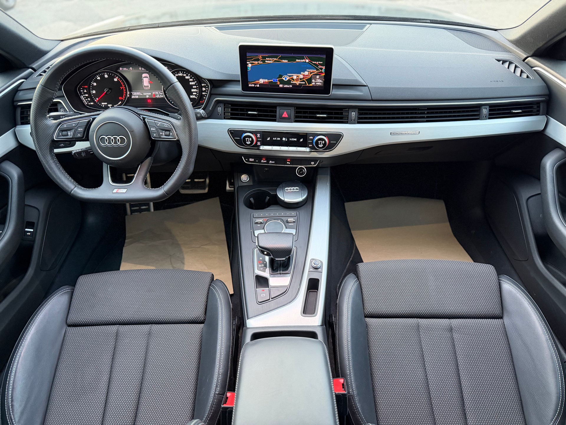 AUDI A4 Avant 2.0 TFSI Sport quattro S-tronic-image-11