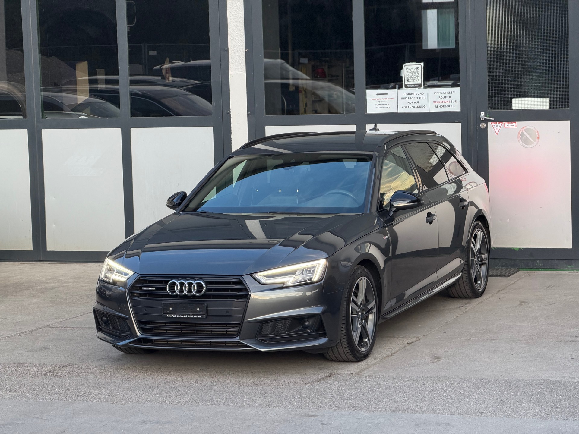 AUDI A4 Avant 2.0 TFSI Sport quattro S-tronic-showroom-element-1