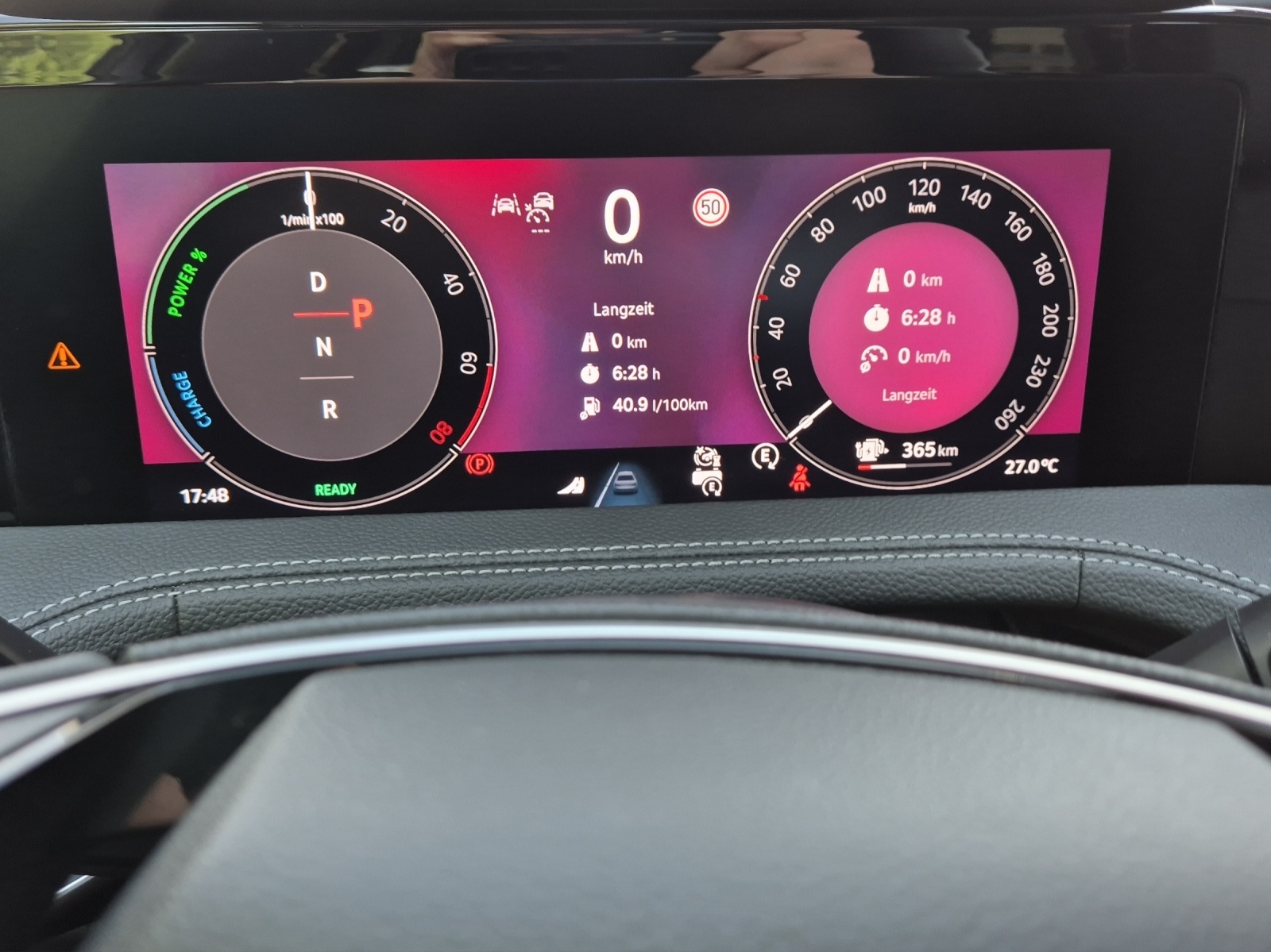 SKODA Superb Combi 1.5 TSI PHEV Selection DSG-image-7