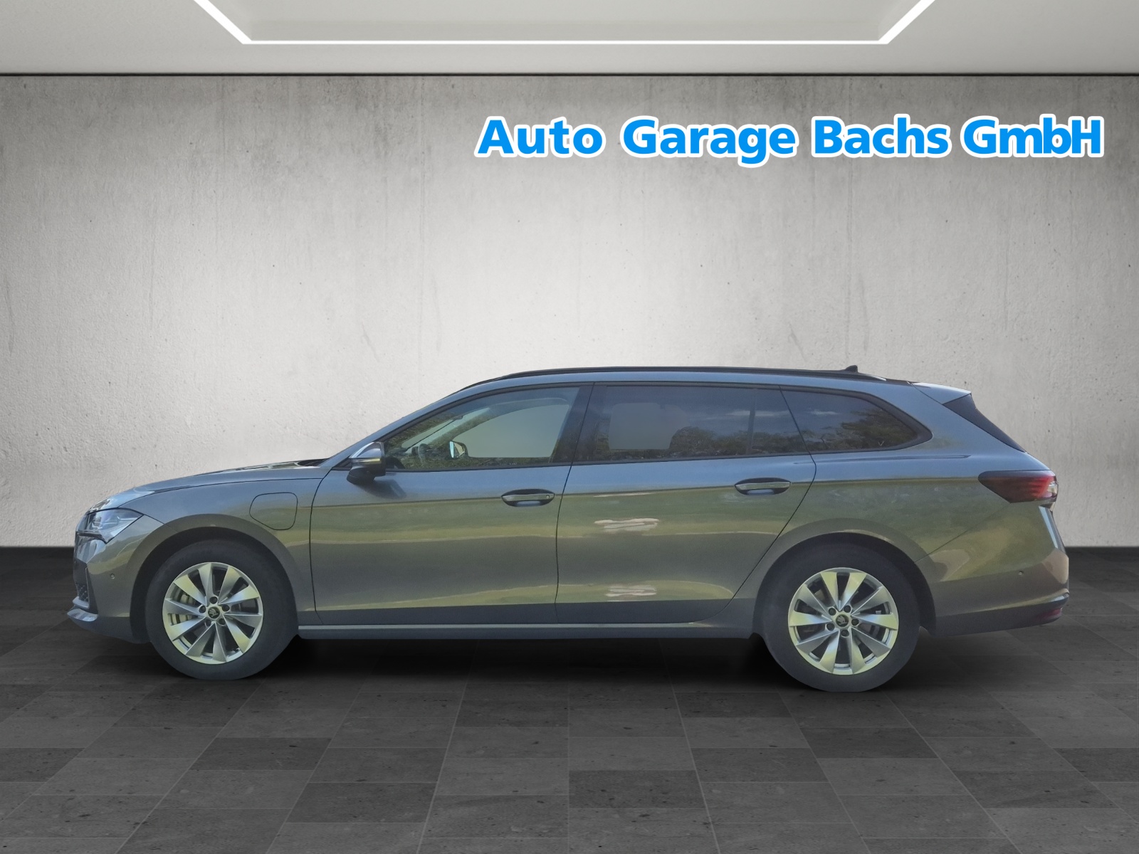 SKODA Superb Combi 1.5 TSI PHEV Selection DSG-showroom-element-1
