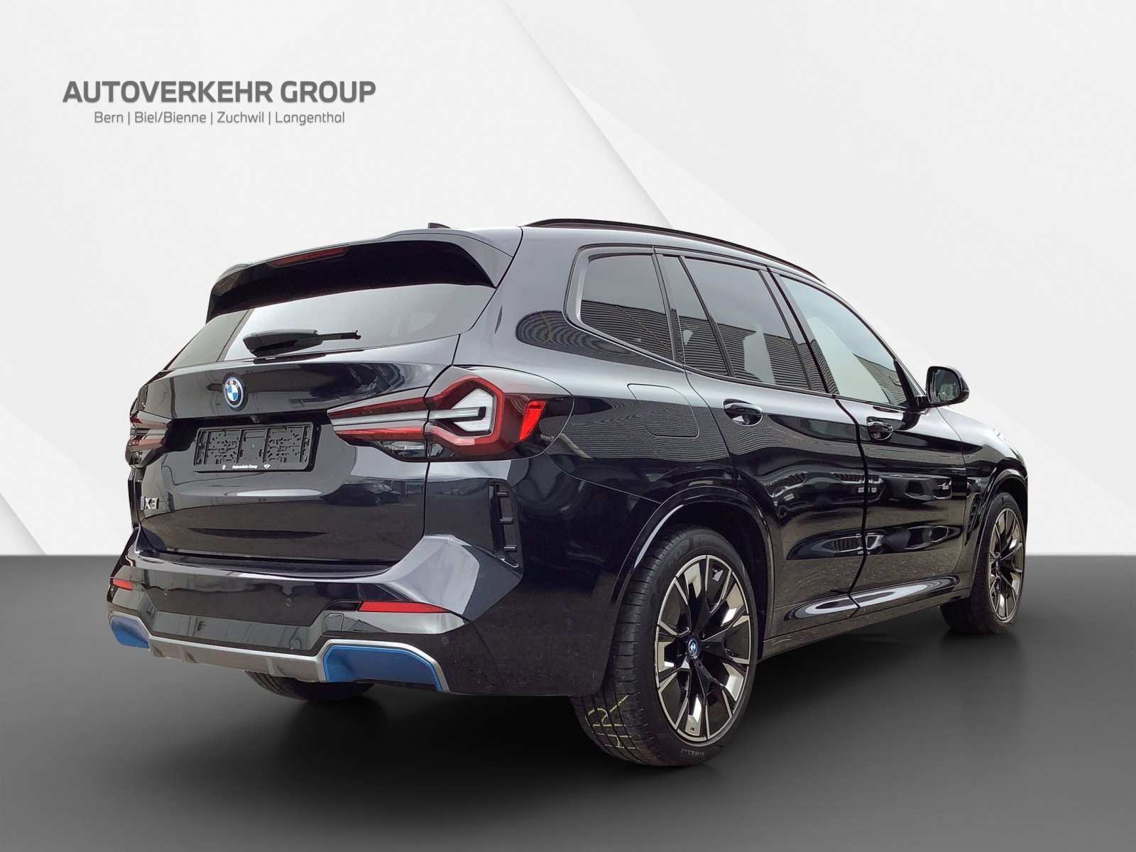 BMW iX3 Impressive-image-5