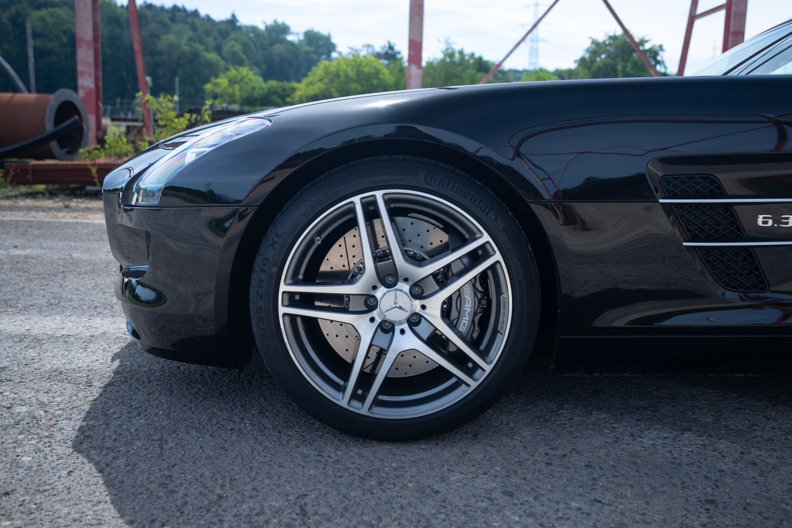 MERCEDES-BENZ SLS 63 AMG Speedshift-image-2
