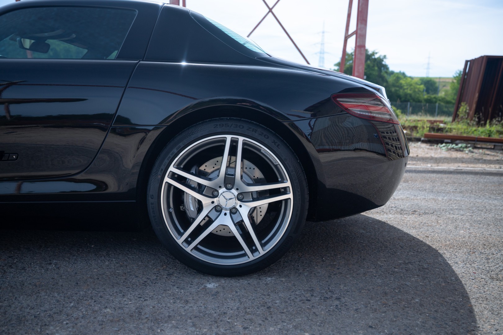MERCEDES-BENZ SLS 63 AMG Speedshift-image-3