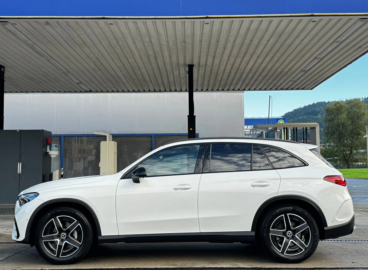 MERCEDES-BENZ GLC 200 4Matic 9G-Tronic *Digital Light**Anhängerkupplung*-showroom-element-3