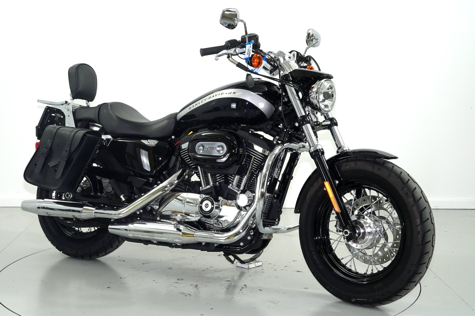 HARLEY-DAVIDSON XL 1200C ABS-image-1