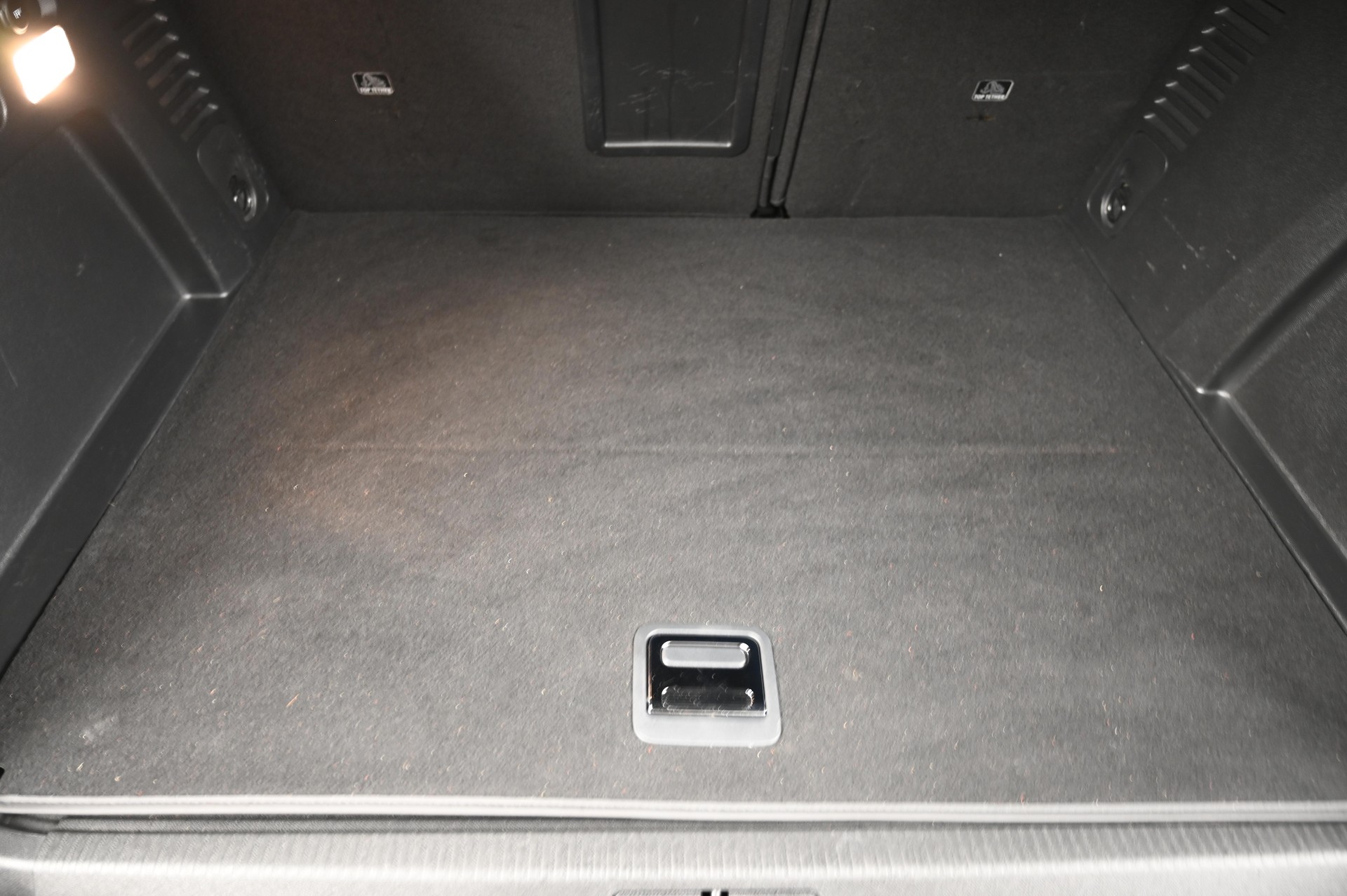 PEUGEOT 3008 1.6 Plug-in Hybrid4 GT Pack-image-16