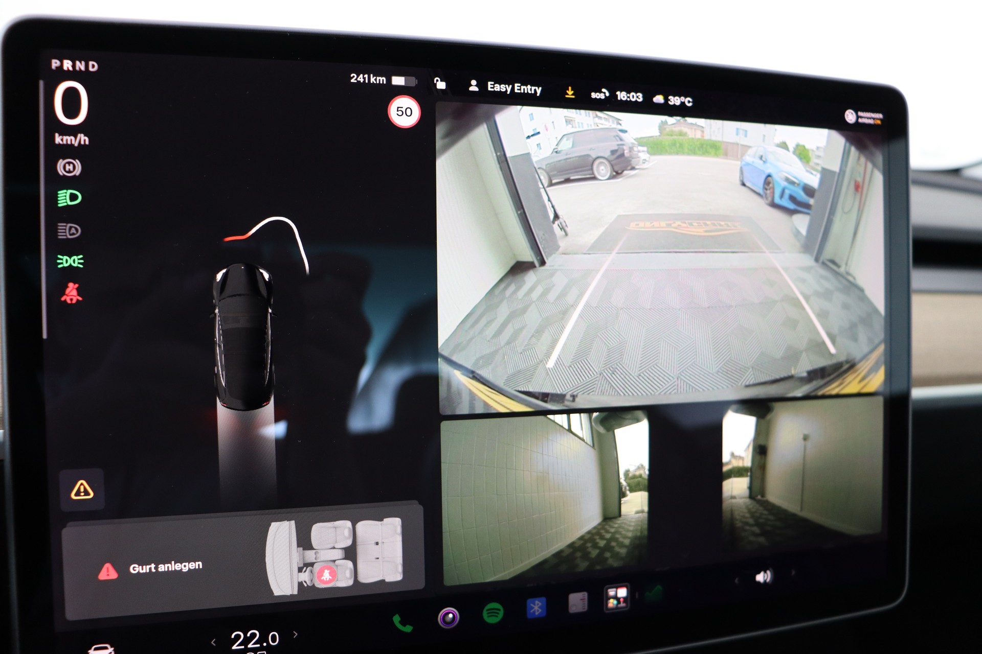 TESLA Model 3 Long Range Dual Motor AWD-image-24