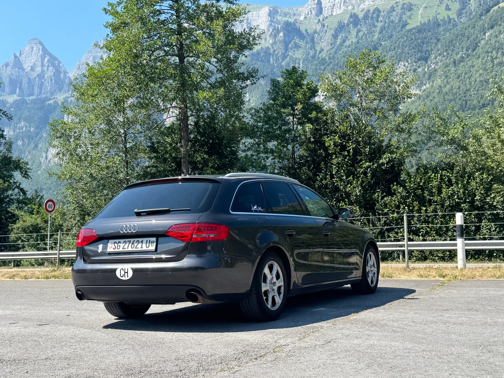 AUDI A4 Avant 2.0 TFSI-image-6