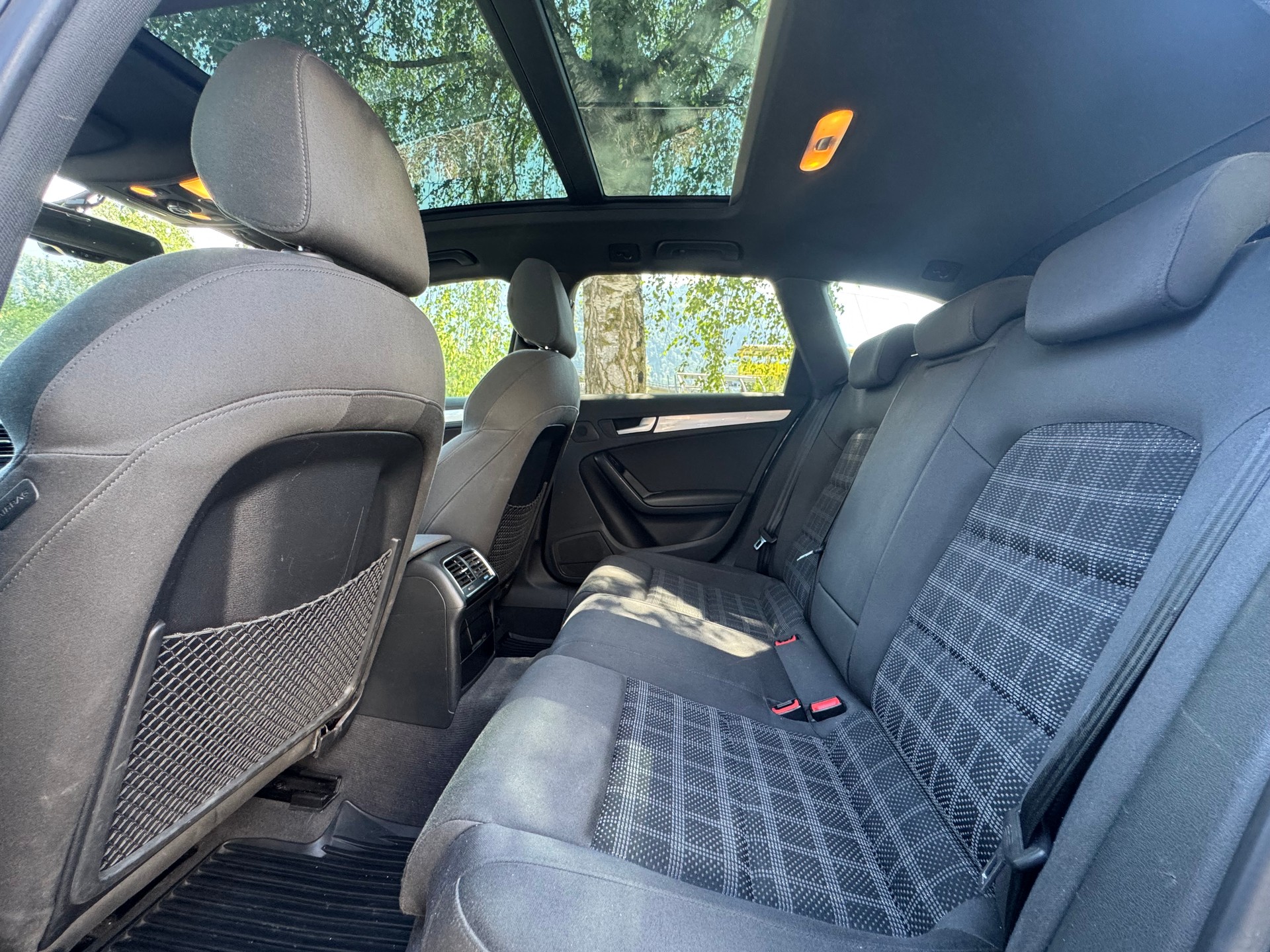 AUDI A4 Avant 2.0 TFSI-image-9