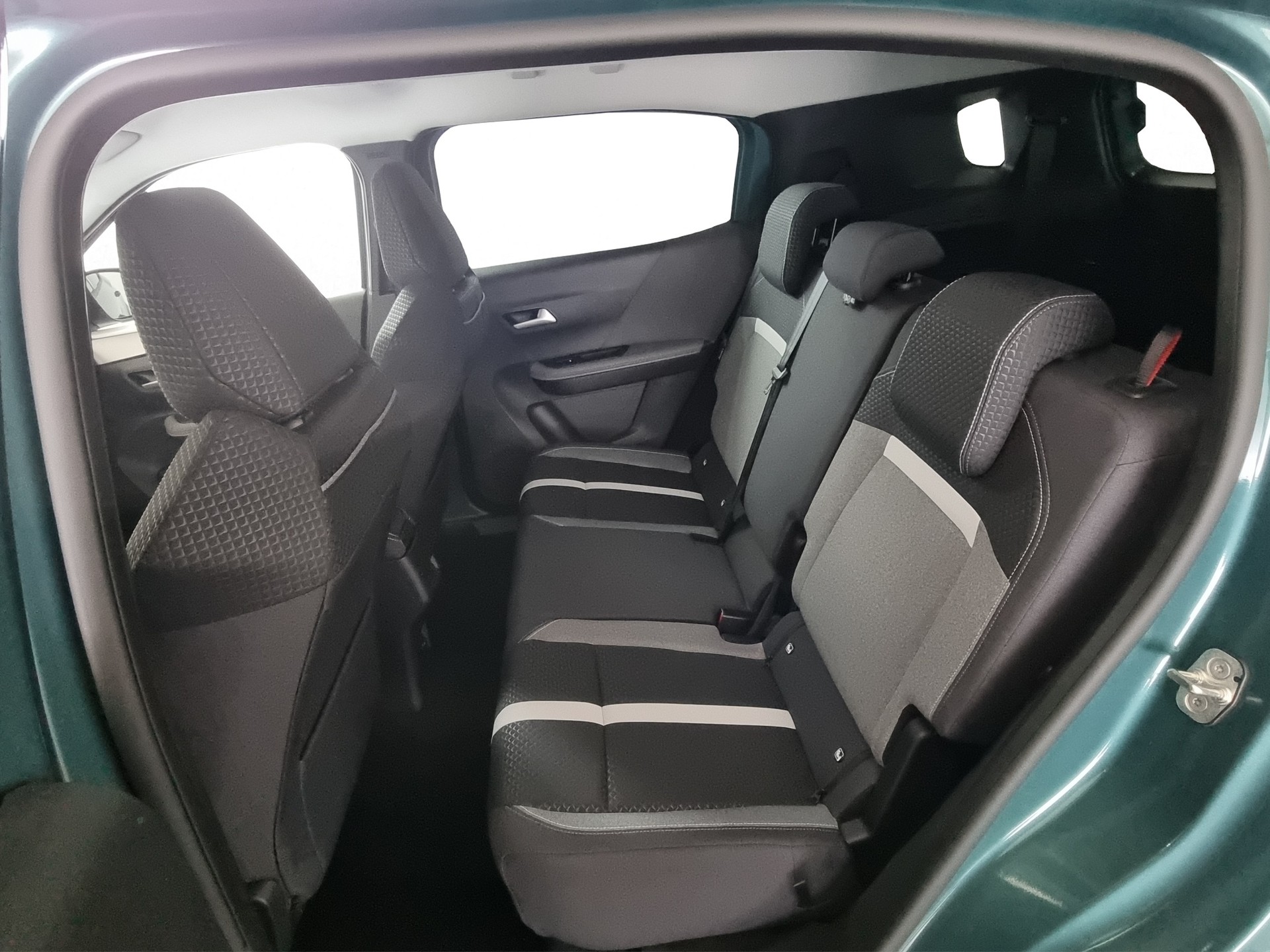 OPEL Frontera 1.2i MHEV GS 7-Plätzer-image-6