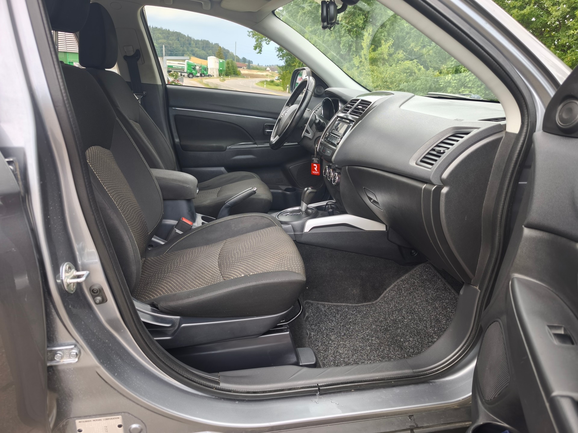 MITSUBISHI ASX 2.2 DID Navigator 4WD Automatic-image-6