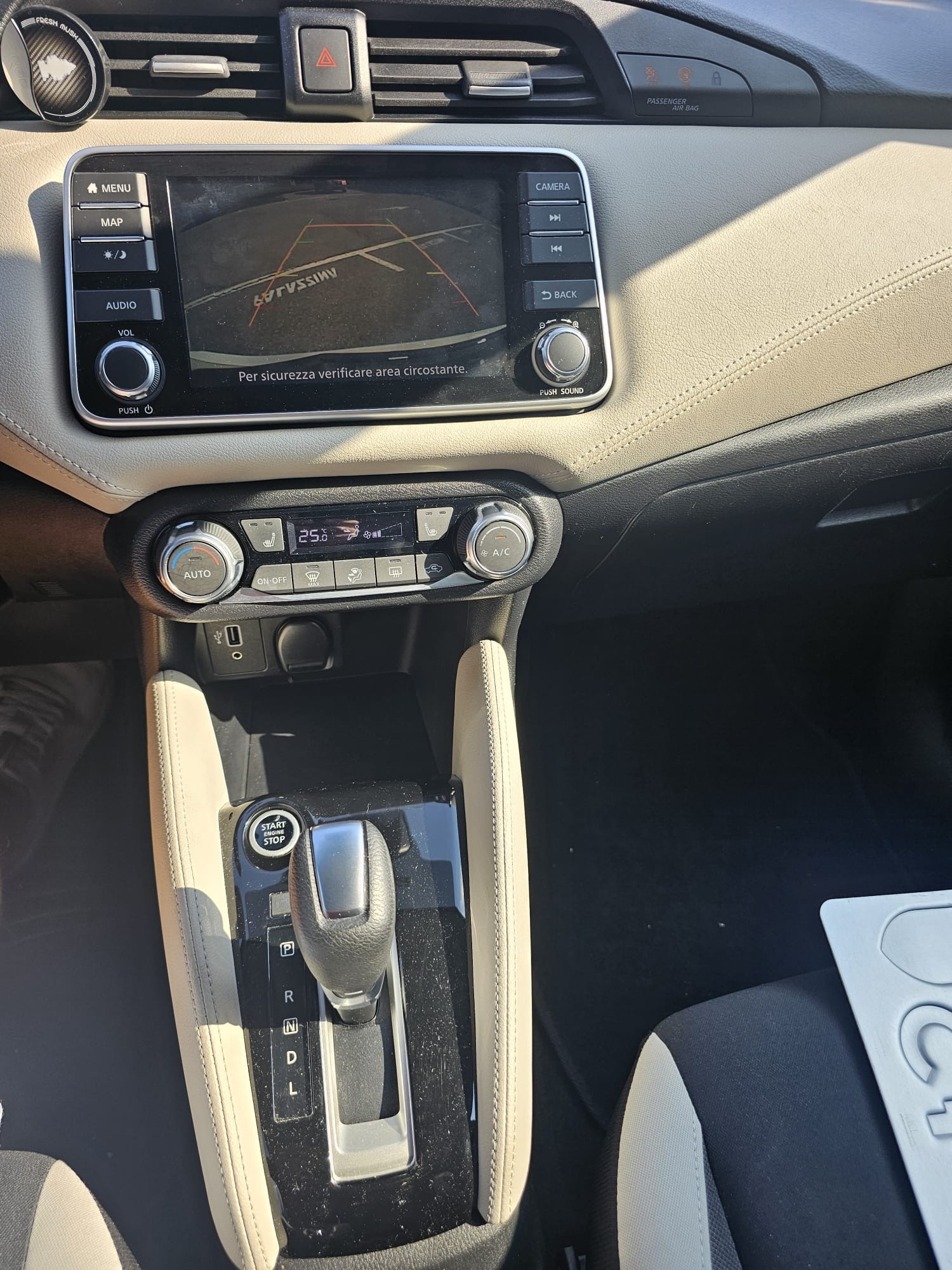 NISSAN Micra IG-T100 Xtronic N-Connecta Winter Paket-image-10