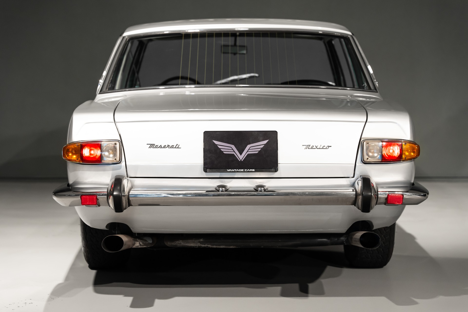 MASERATI Mexico 4.7 V8 by Vignale-image-9