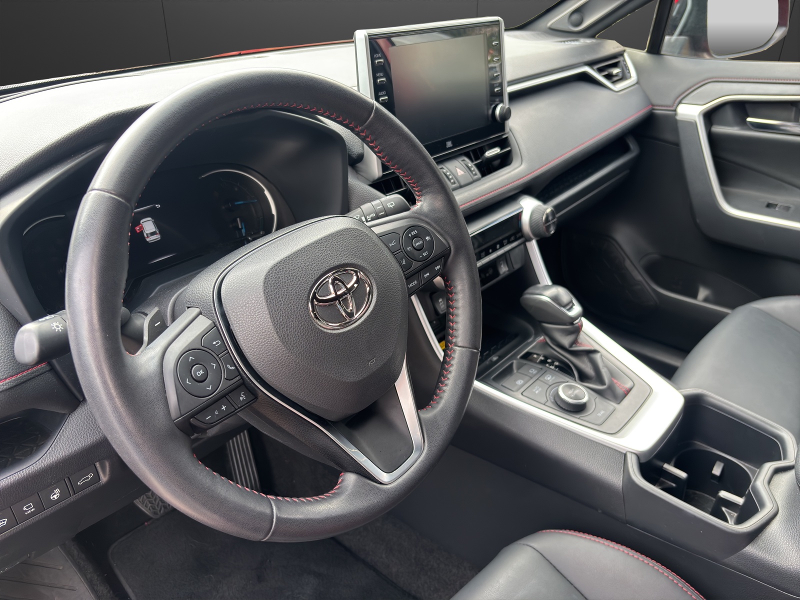 TOYOTA RAV-4 2.5 PHEV Premium e-CVT 4WD-showroom-element-3