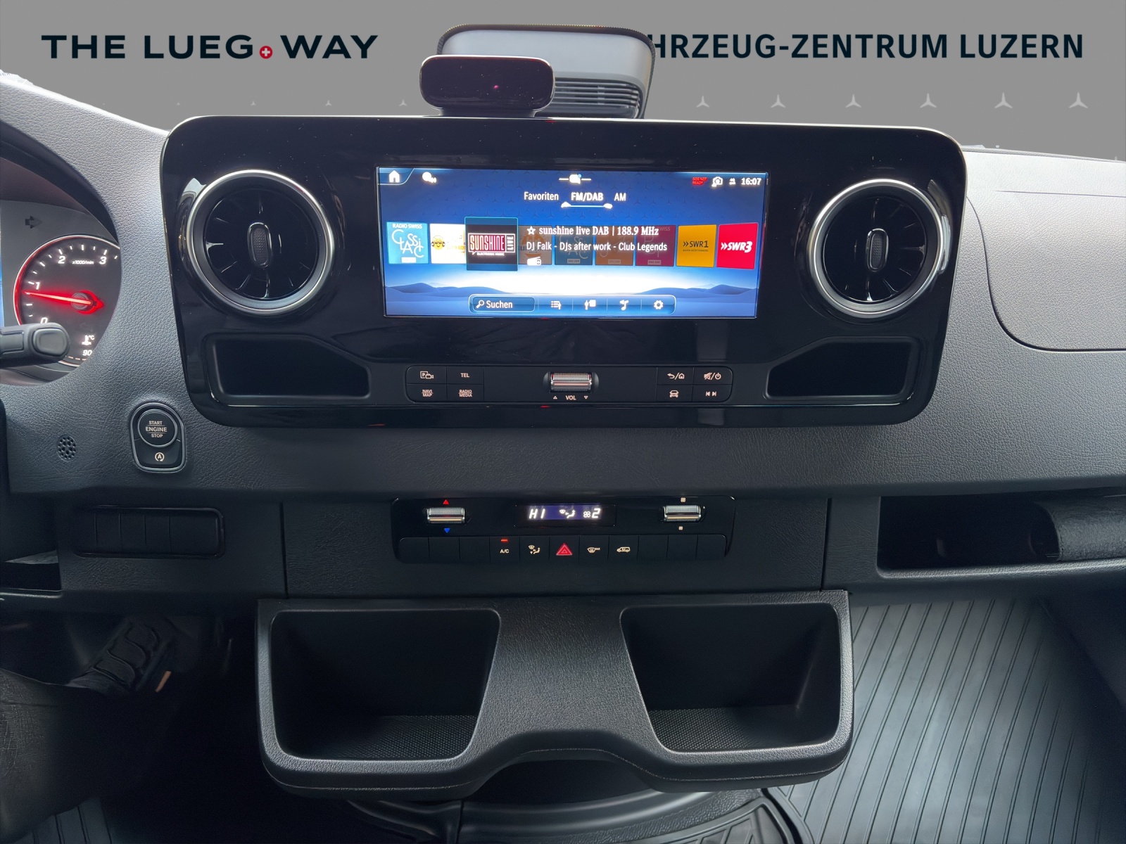 MERCEDES-BENZ Sprinter 319 CDI S Pro 9G-TRONIC-image-11