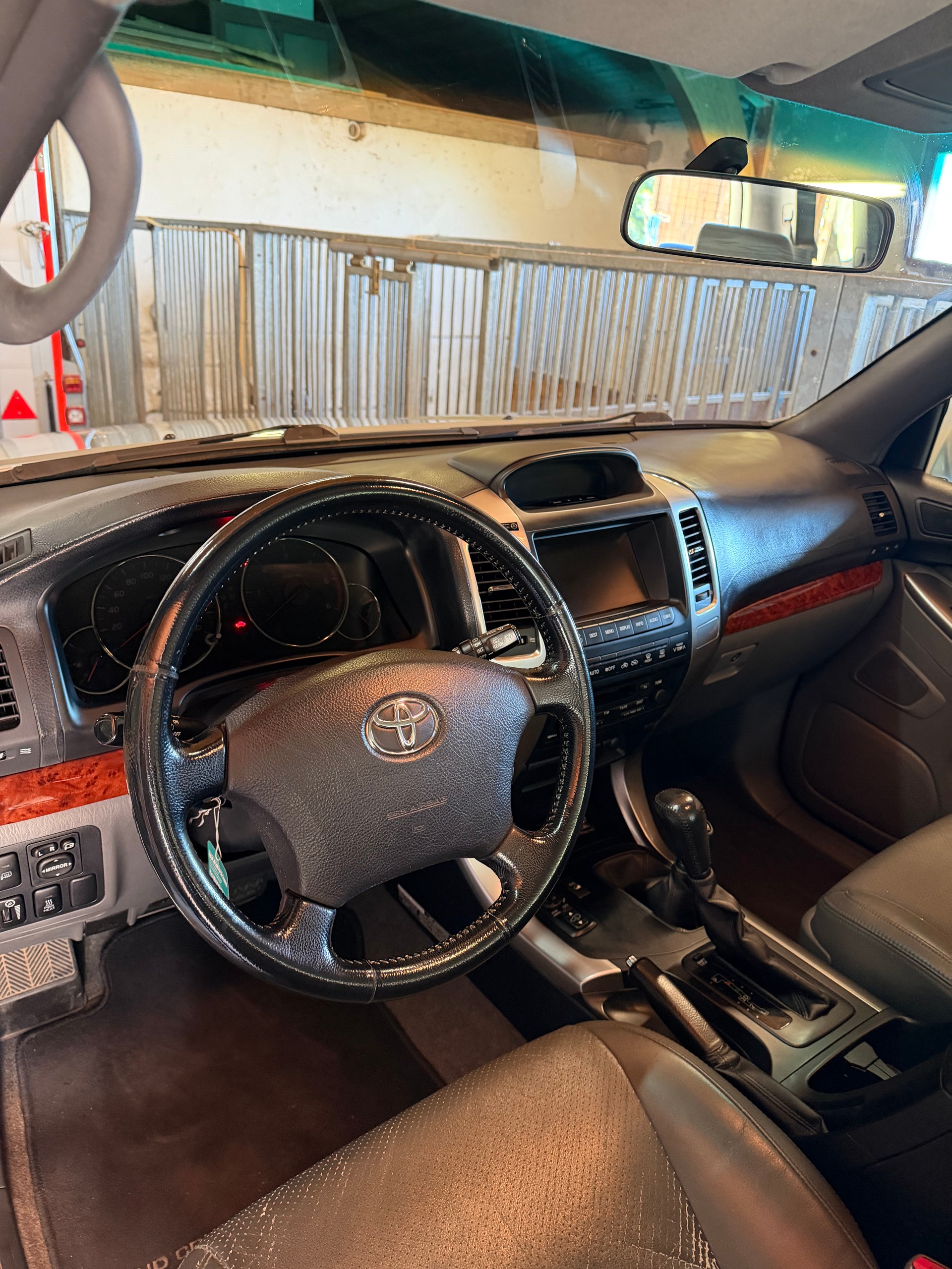 TOYOTA 3.0 D-4D Linea Sol-image-5