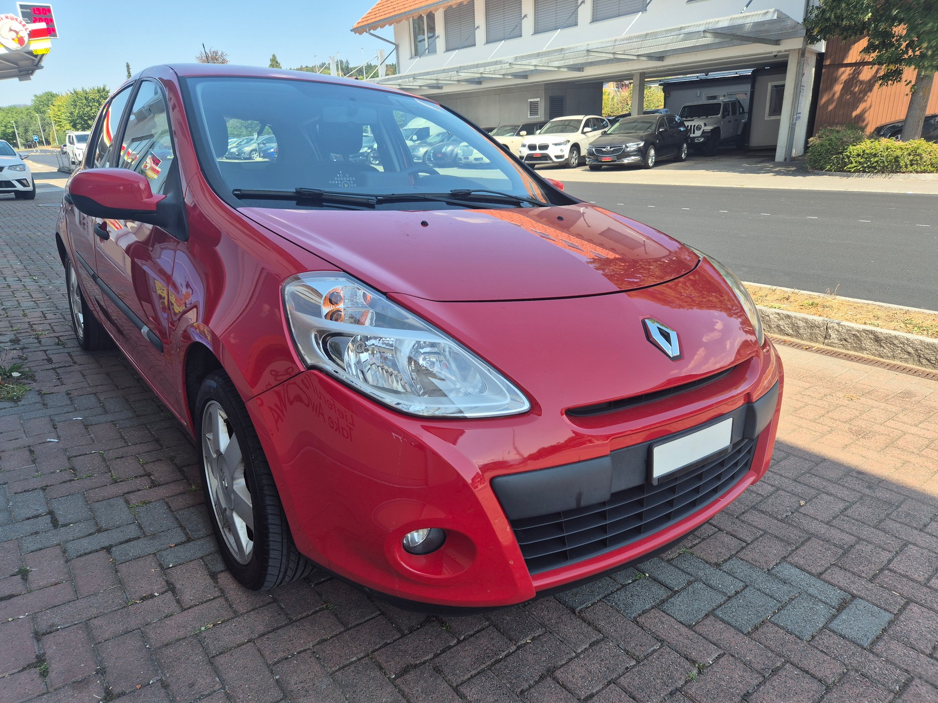 RENAULT Clio 1.2 16V Turbo Yahoo