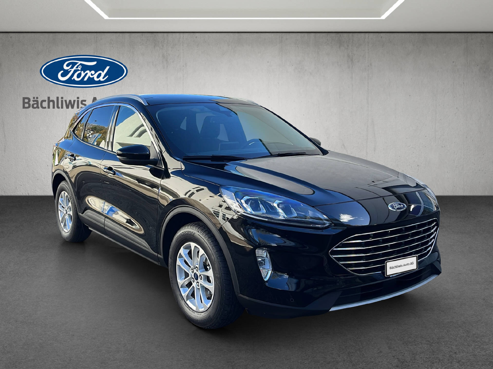 FORD Kuga 2.5 Hybrid Titanium X 4x4-image-6