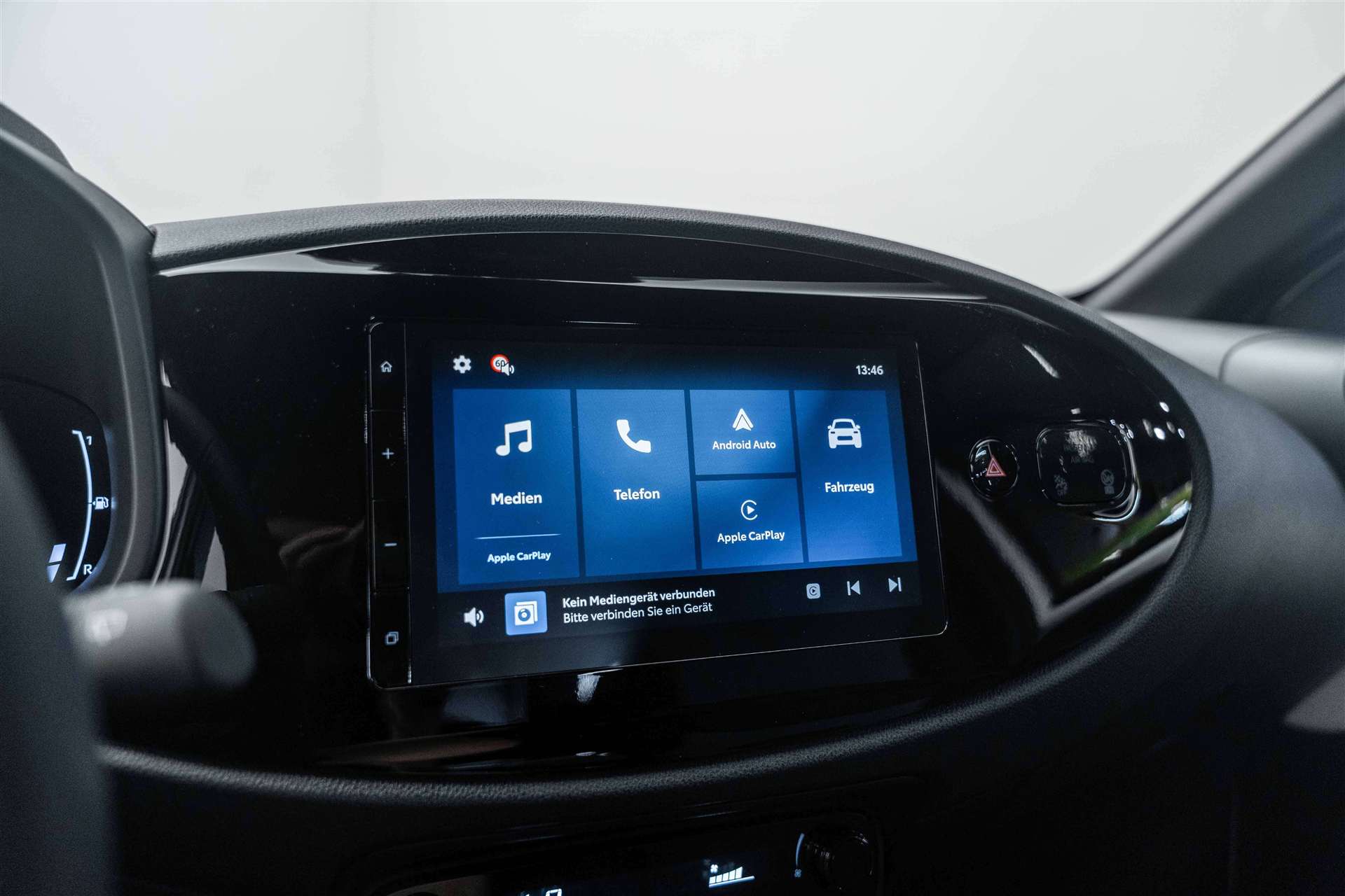 TOYOTA TOYOTA Aygo X 1.5 Comfort NEUES MODELL e-CVT Automat-image-17