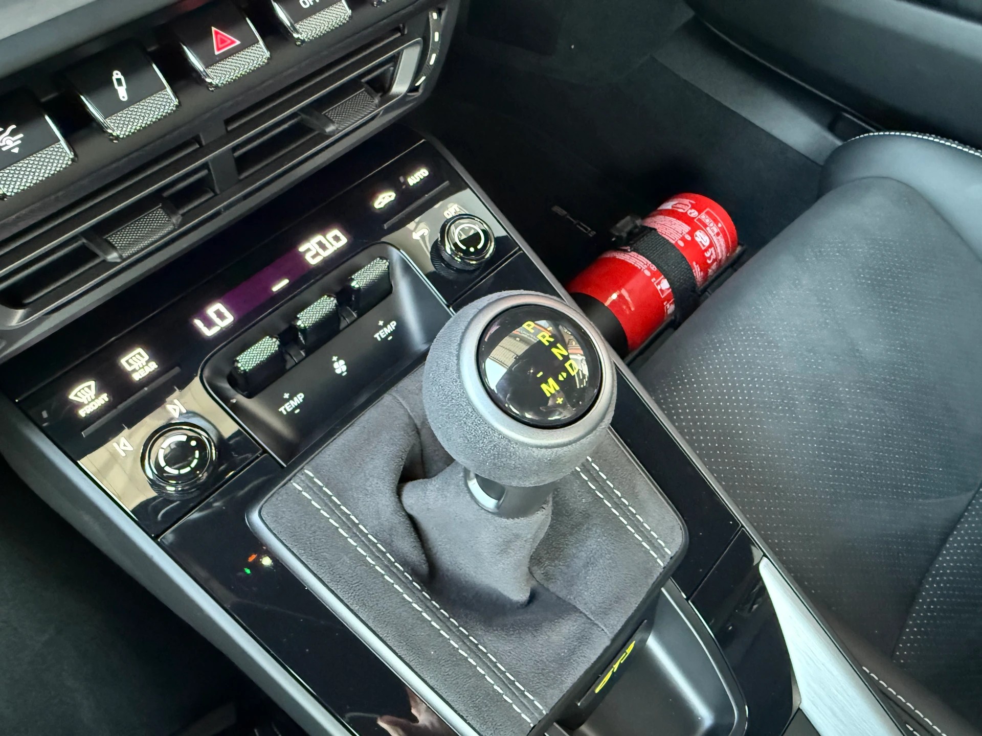 PORSCHE 911 GT3 PDK-image-13