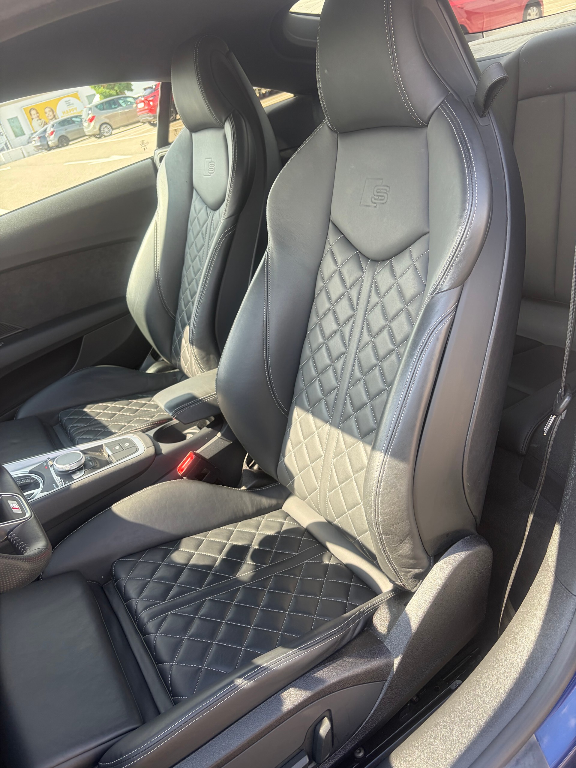AUDI 2.0 45 TFSI quattro S-Tronic-image-1