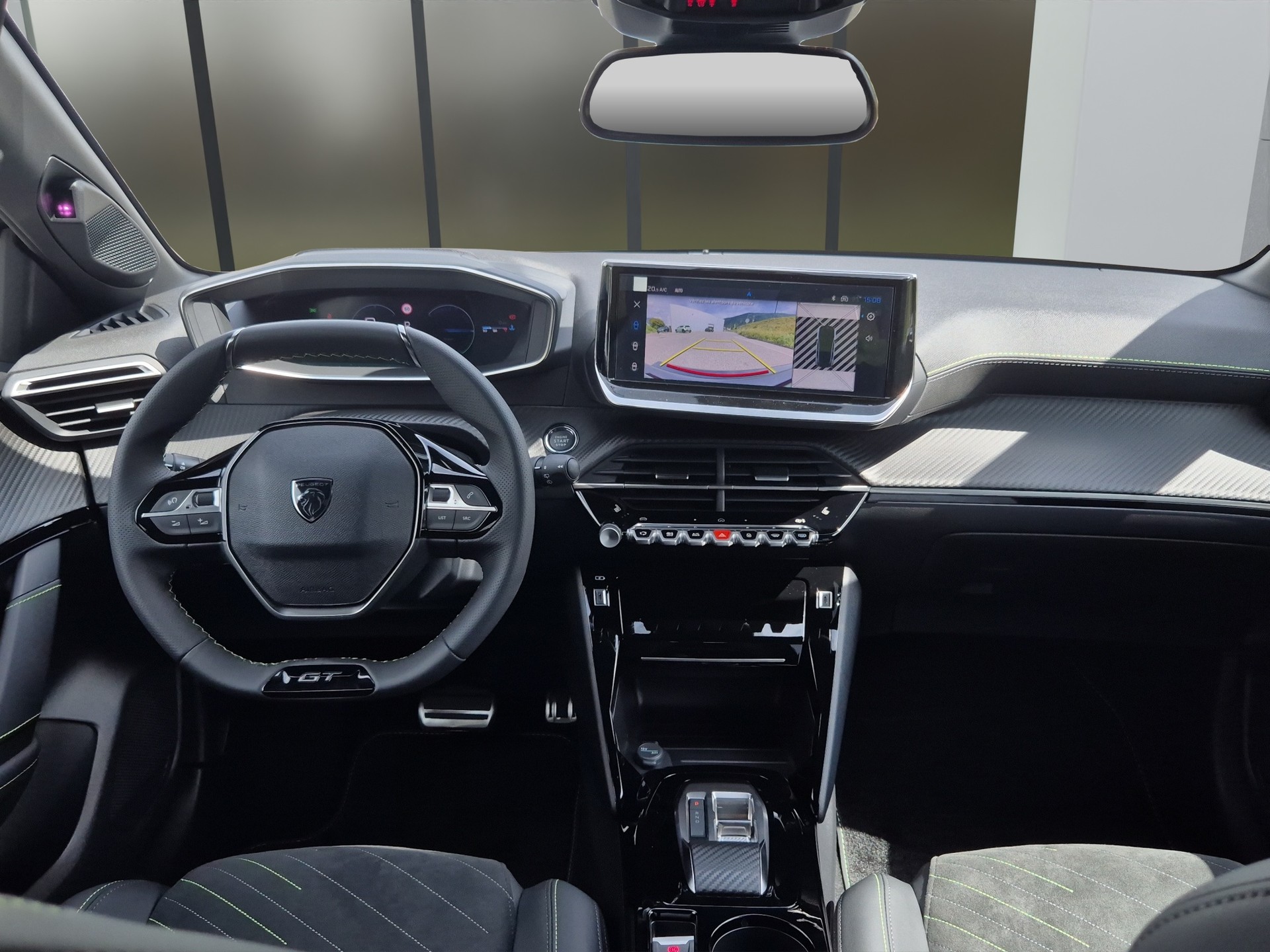 PEUGEOT 208 1.2 Hybrid 145 GT Exclusive-image-12