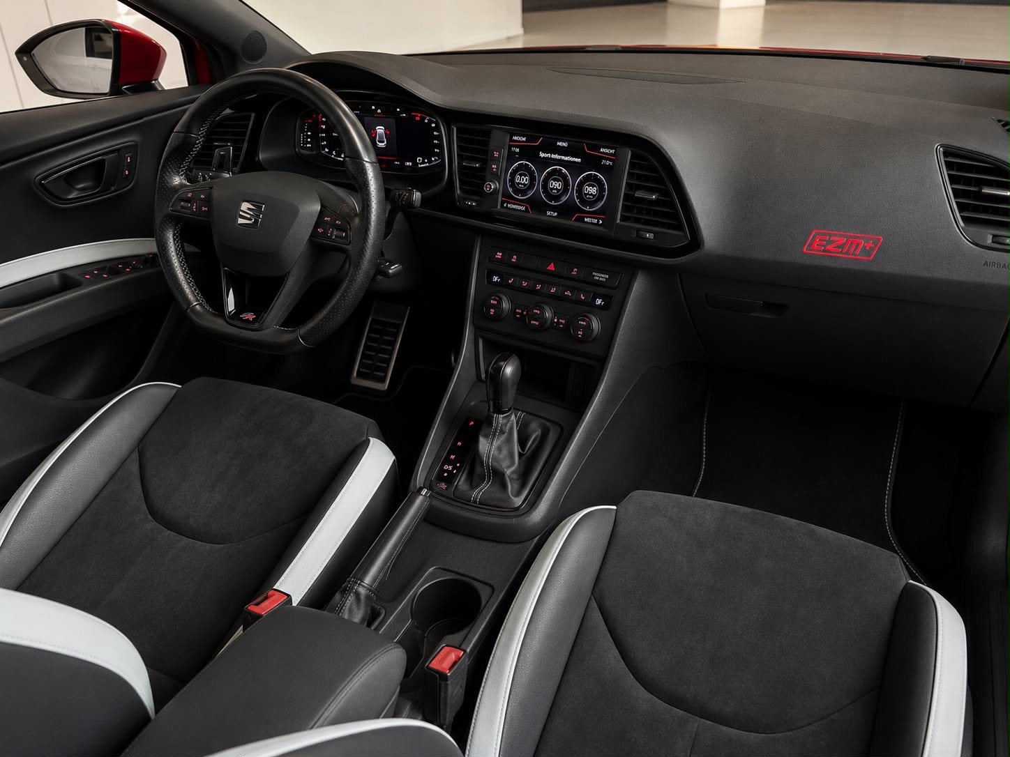 SEAT Leon 2.0 TSI Cupra 280 DSG-image-11