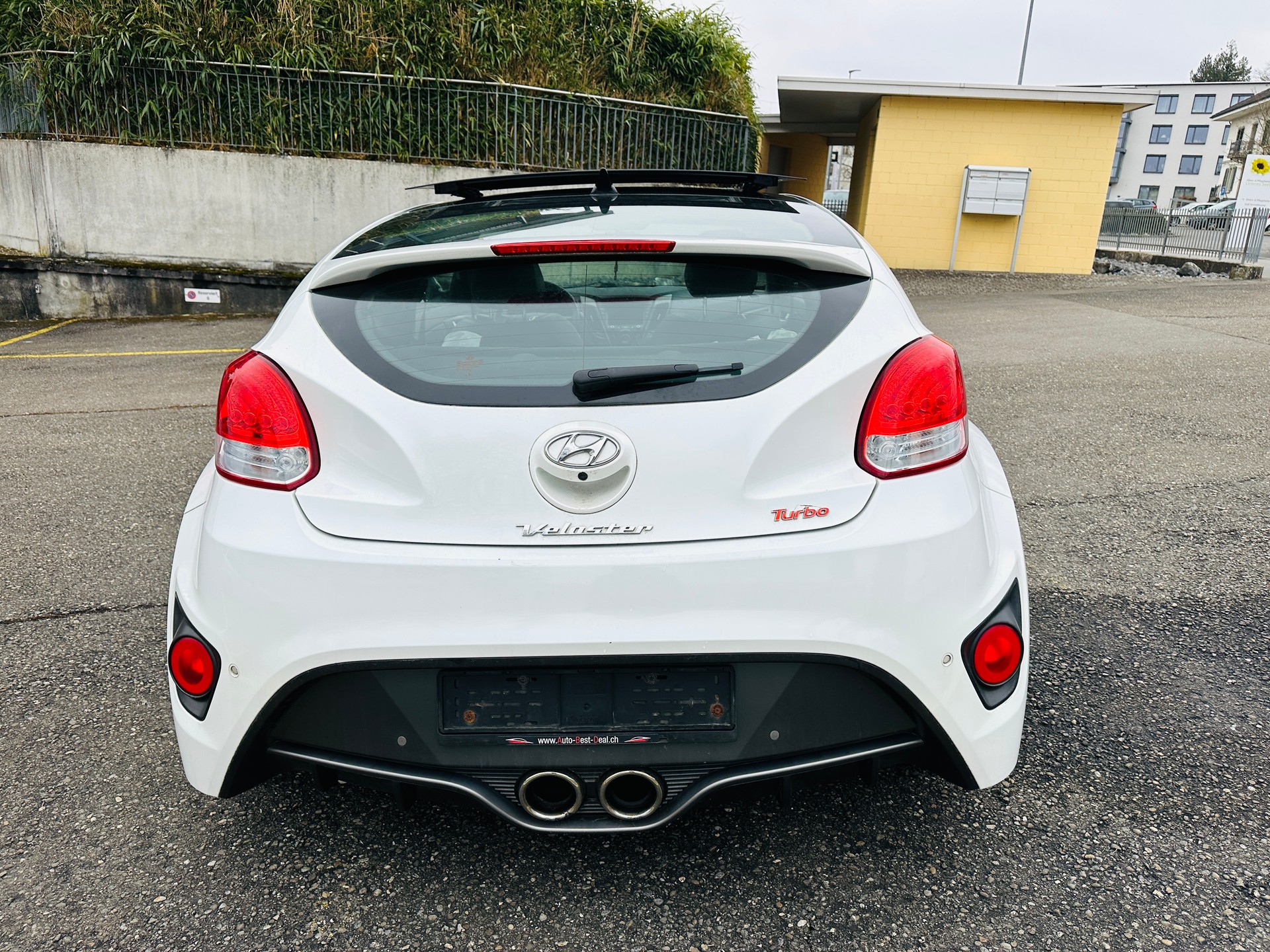 HYUNDAI Veloster 1.6 Turbo GDI-image-9