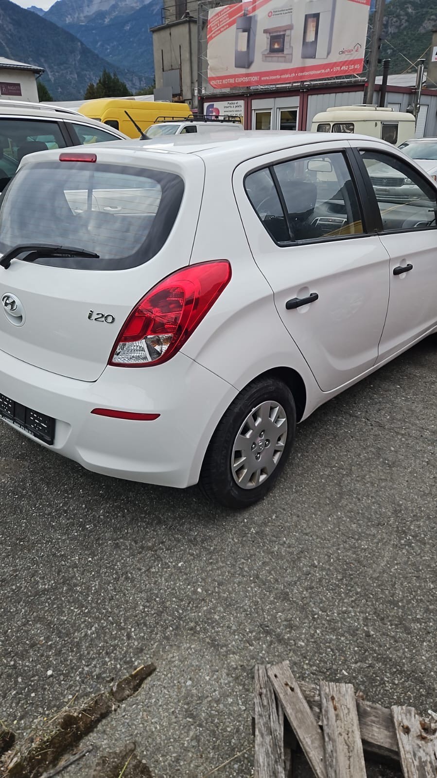 HYUNDAI i20 1.2 Comfort-image-14