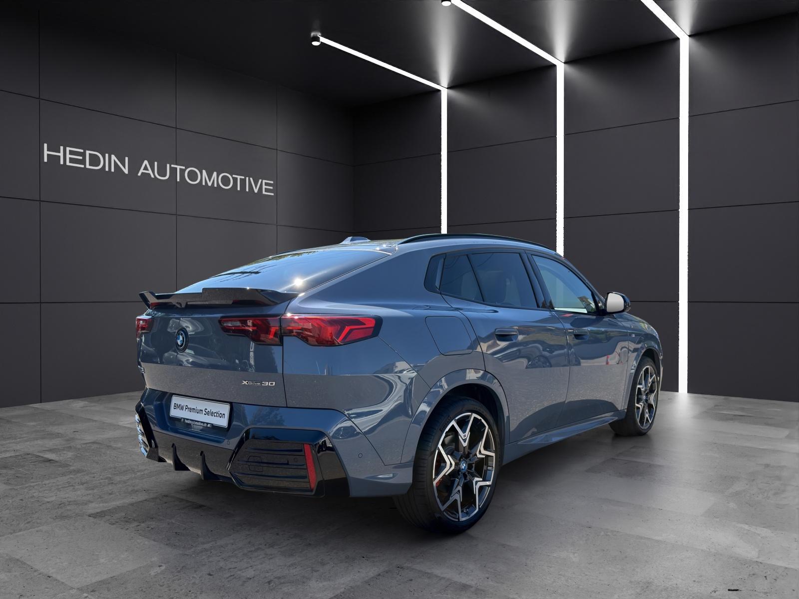 BMW iX2 U10 30 xDrive-image-15