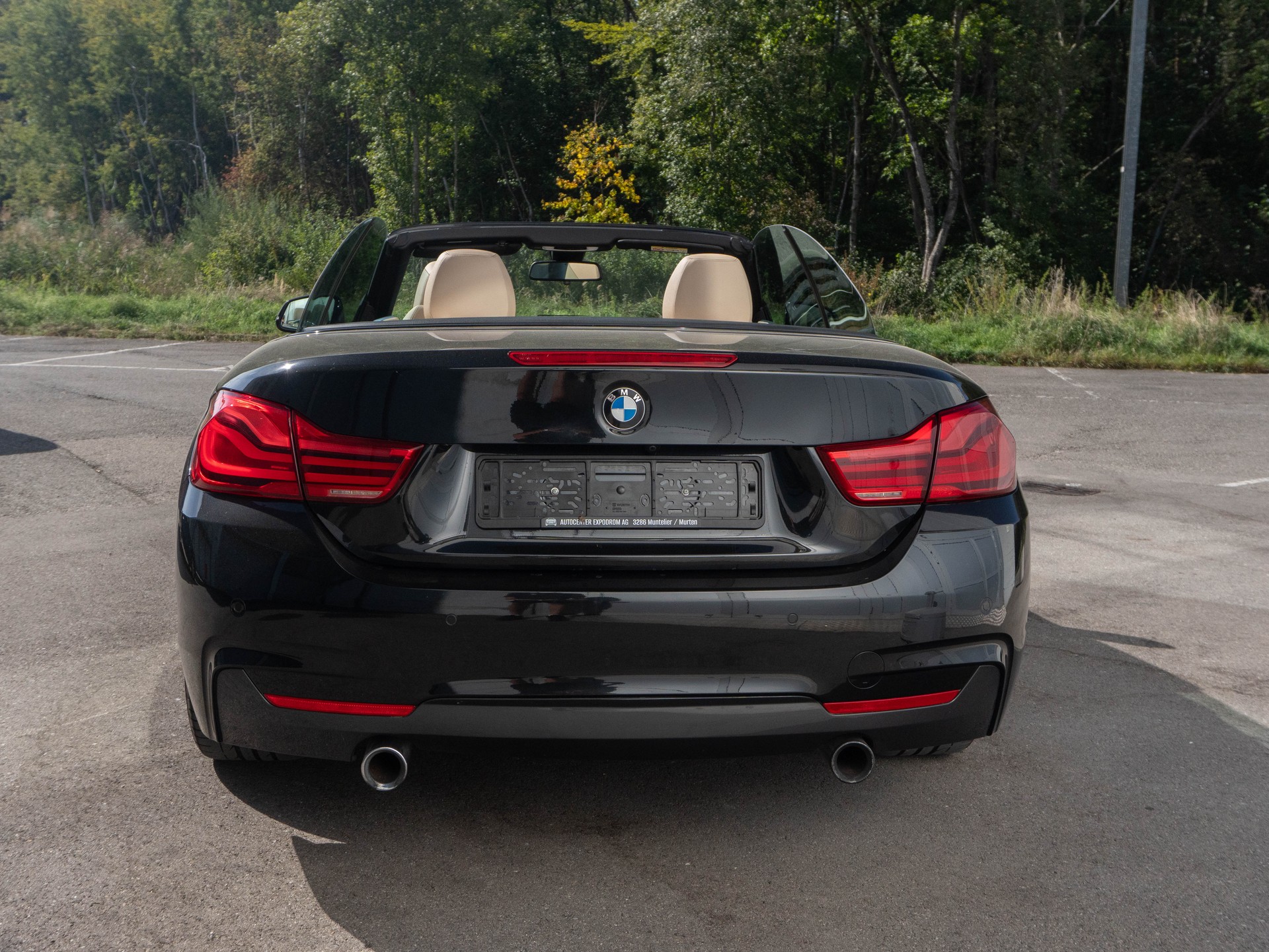 BMW 440i Cabriolet xDrive M Sport Steptronic-showroom-element-3