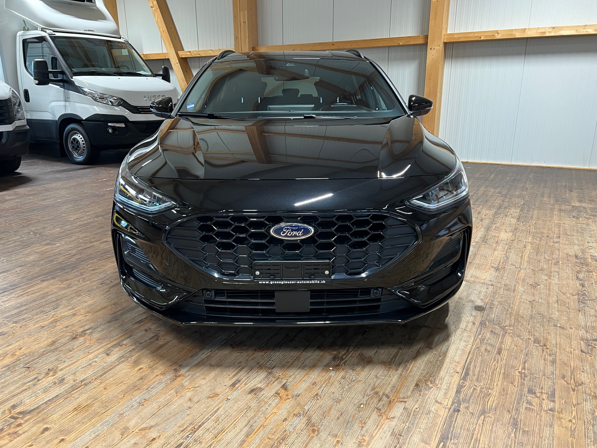 FORD Focus 1.0 MHEV ST-Line X Automat-showroom-element-1