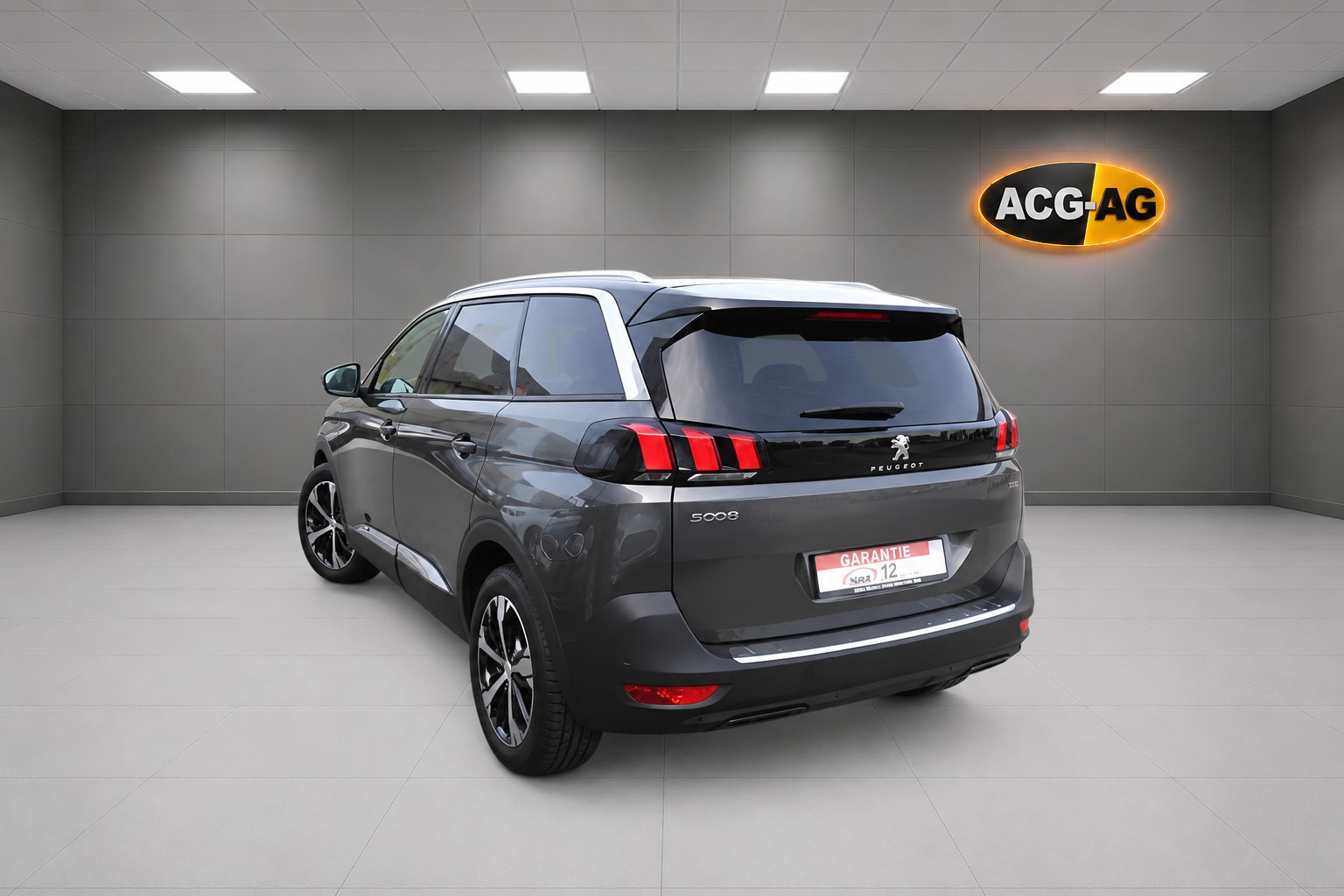 PEUGEOT 5008 1.6 Pure Tech Allure EAT8 ** 181 PS ** 7-Plätzer ** Frisch ab MFK und Service **-showroom-element-2