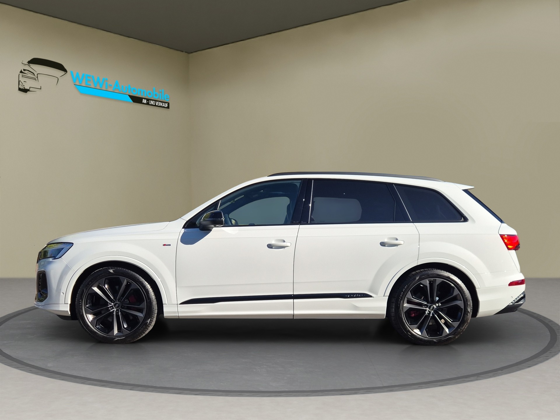 AUDI Q7 SUV TFSI quattro 250 kW S line tiptronic-showroom-element-1