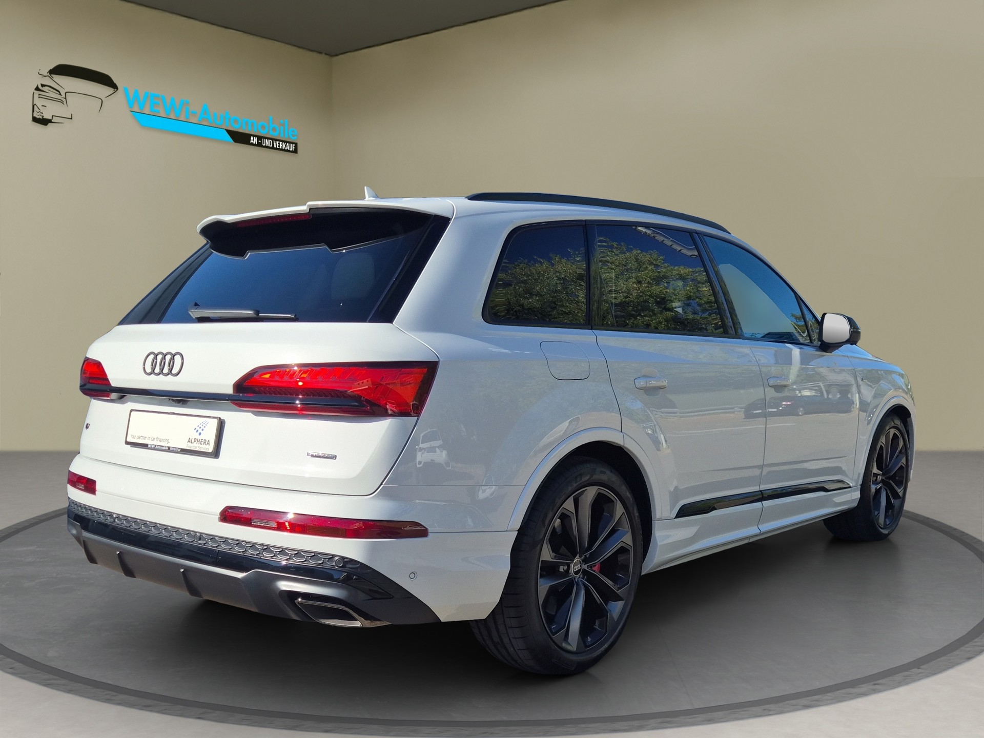 AUDI Q7 SUV TFSI quattro 250 kW S line tiptronic-image-4