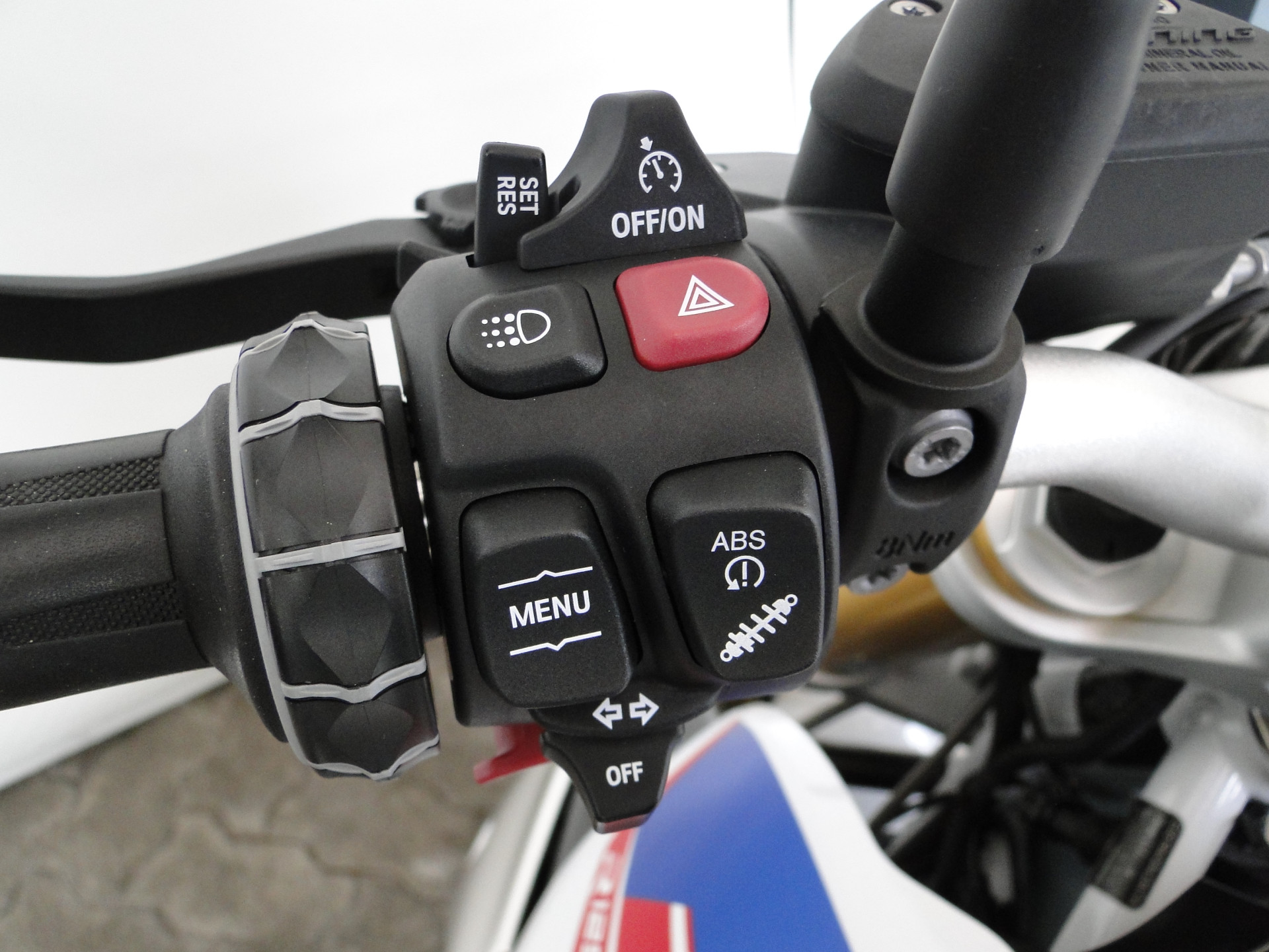 BMW R 1250 R đ„Remus & Zubehörđ„-image-9