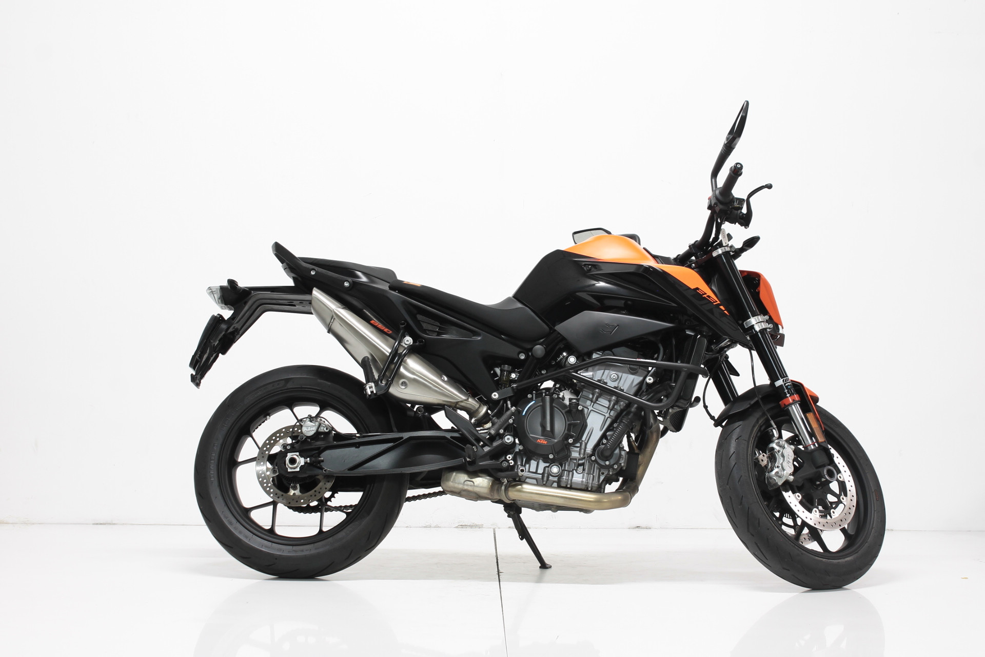 KTM 890 Duke L-image-1