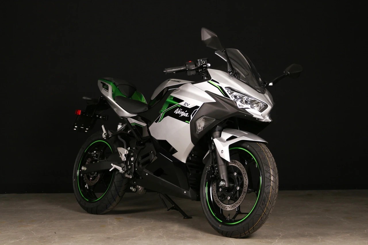 KAWASAKI Ninja E 1-image-1