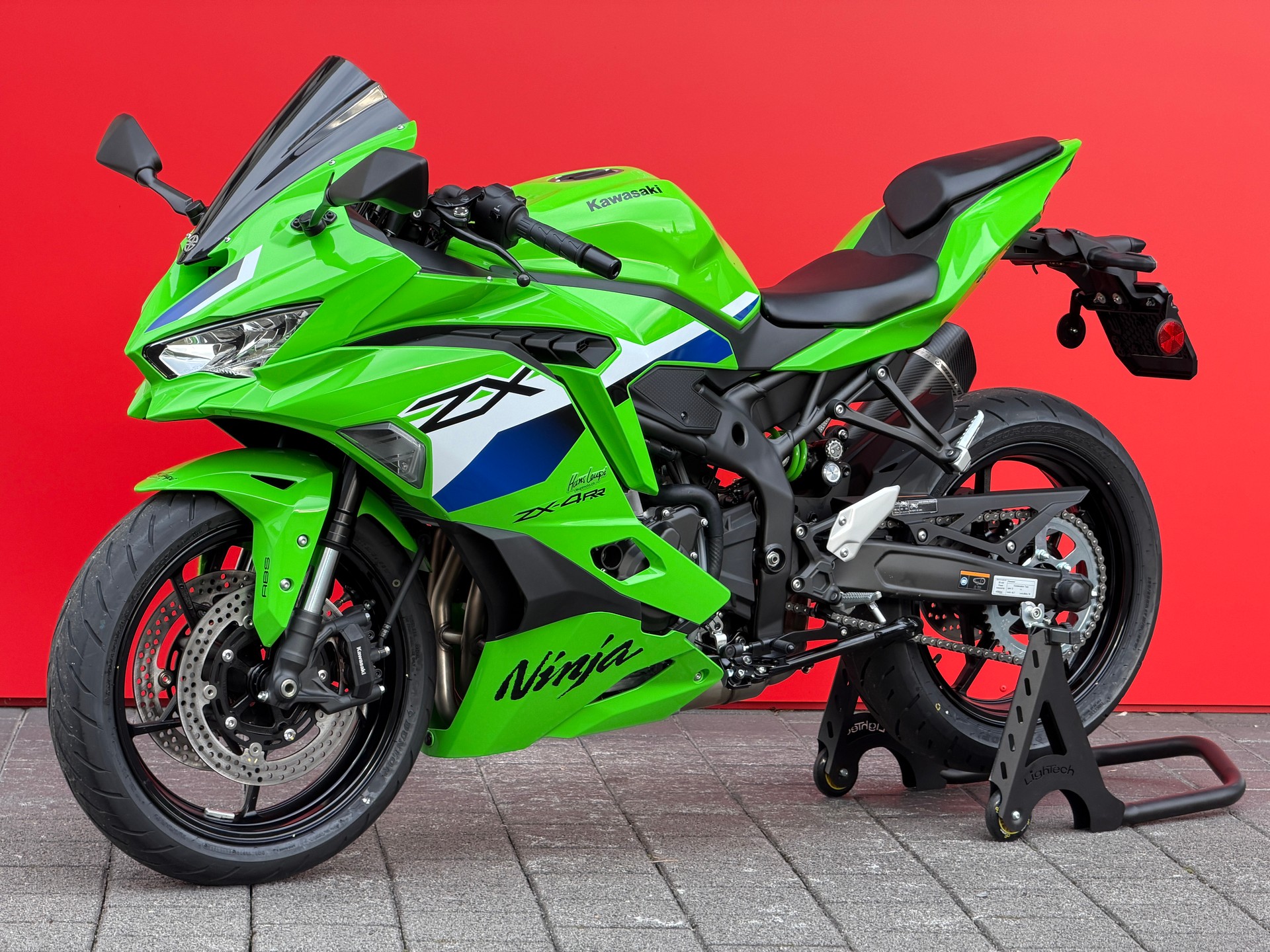KAWASAKI Ninja ZX-4RR-image-13