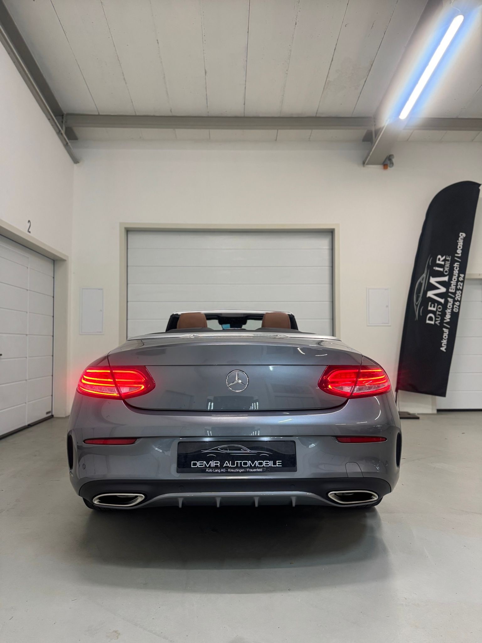 MERCEDES-BENZ C 200 Cabriolet AMG Line 4Matic 9G-Tronic *CH-Fahrzeug / LED HPS / Sitzbelüftung / Rückfahrkamera*-image-4