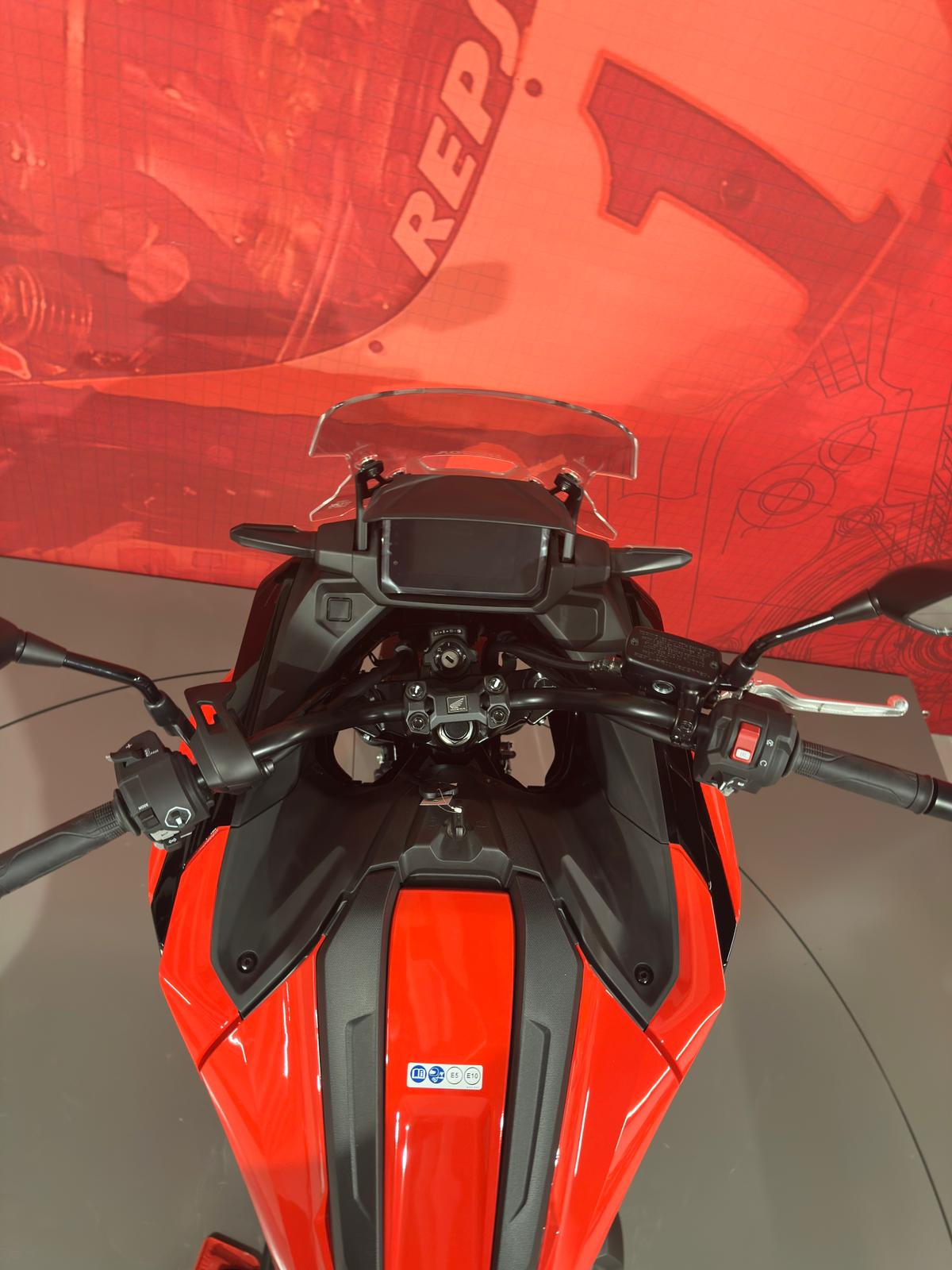 HONDA NC 750 X **Neufahrzeug* DCT-image-5
