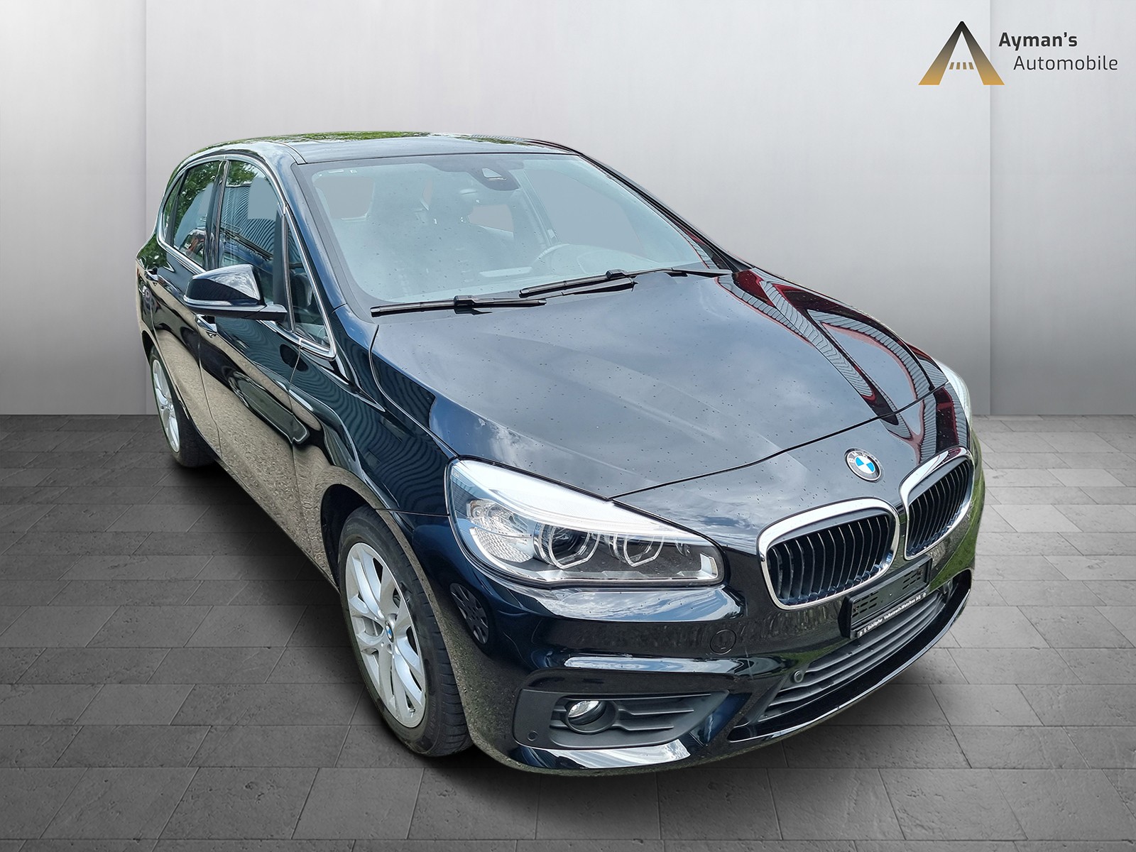 BMW 225i xDrive Active Tourer Sport Line Steptronic-image-2