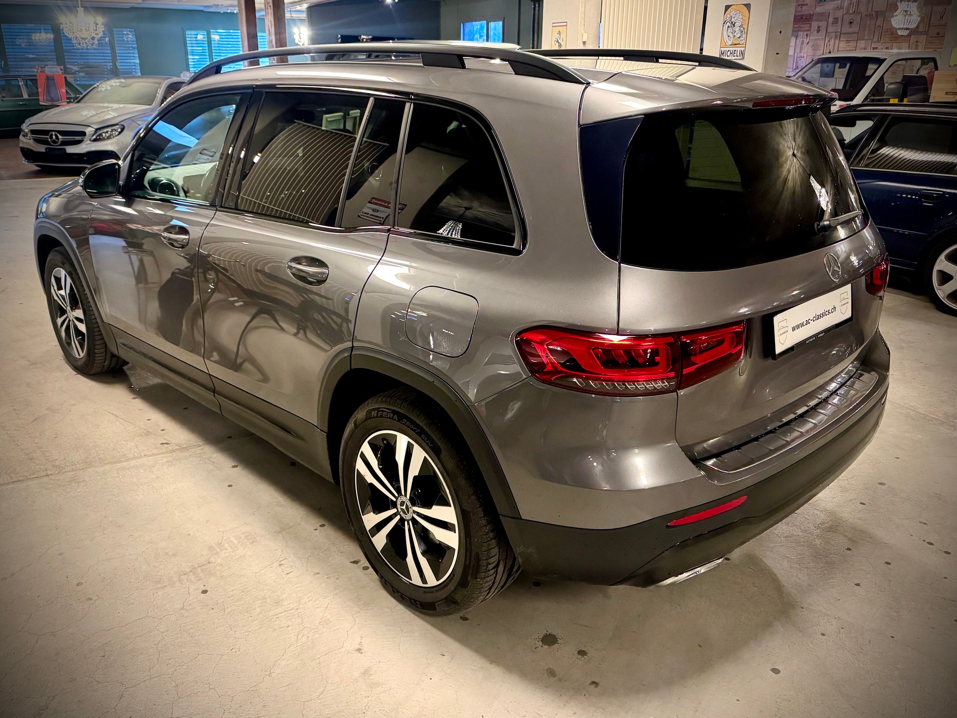 MERCEDES-BENZ GLB 200 d 4Matic Progressive 8G-Tronic-image-12