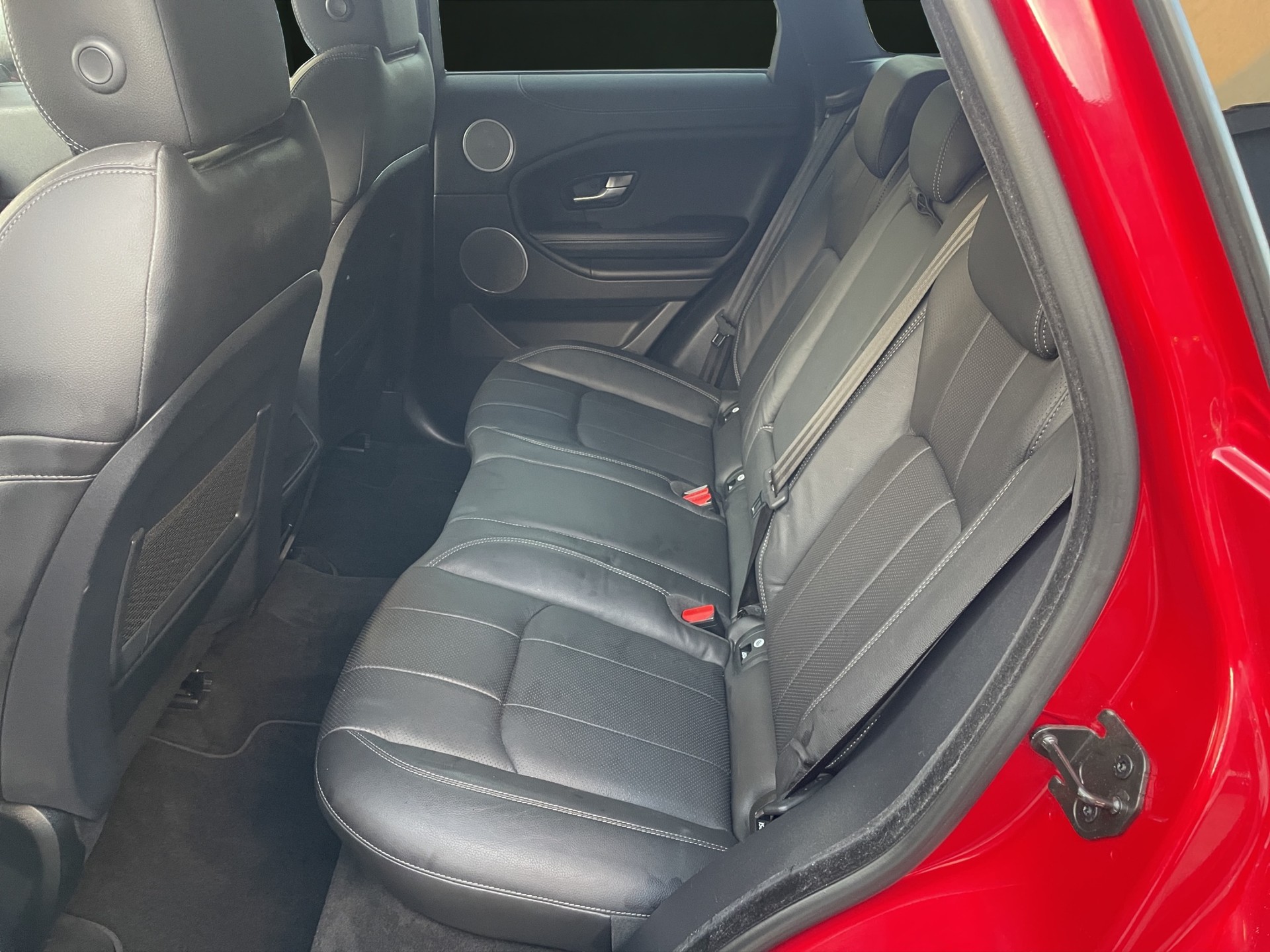 LAND ROVER Range Rover Evoque 2.0 SD4 HSE Dynamic AT9-image-13