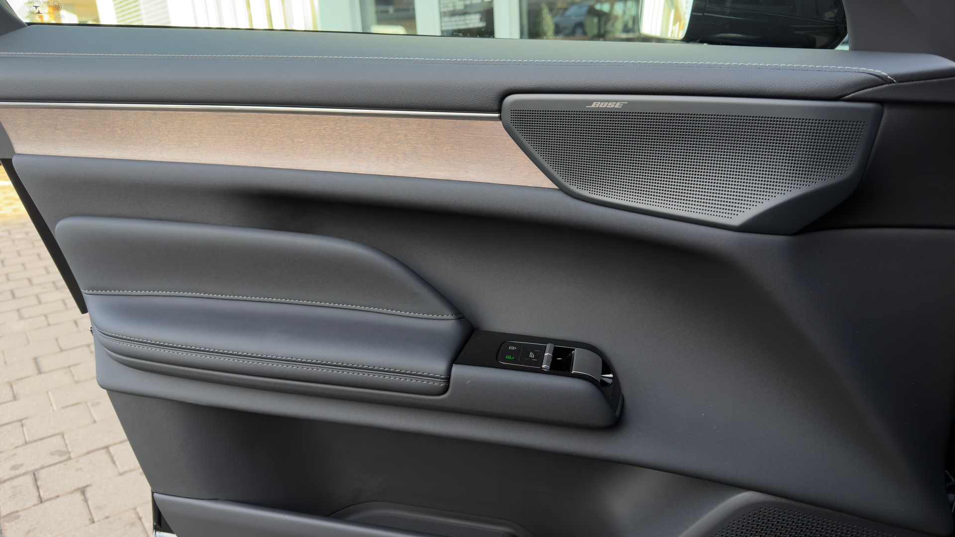 VOLVO ES90 Plus-image-13