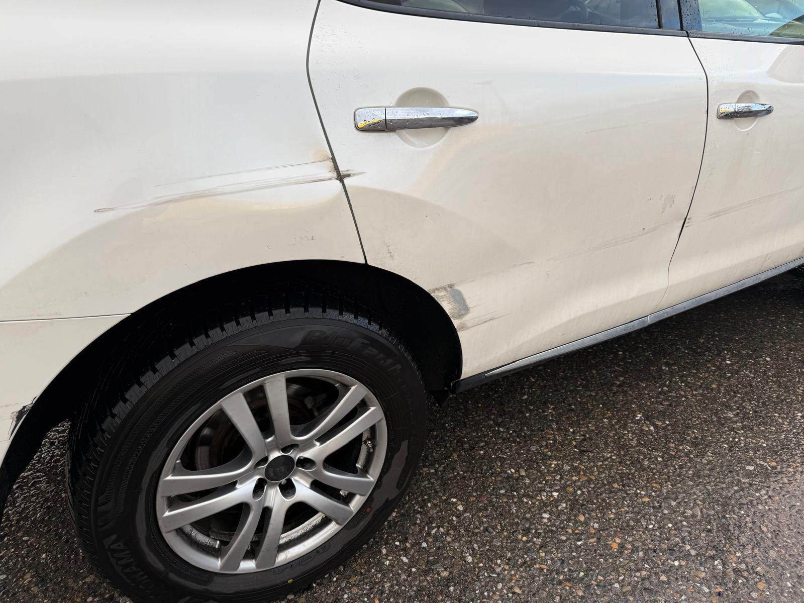 NISSAN Murano 2.5 dCi 4x4-image-6