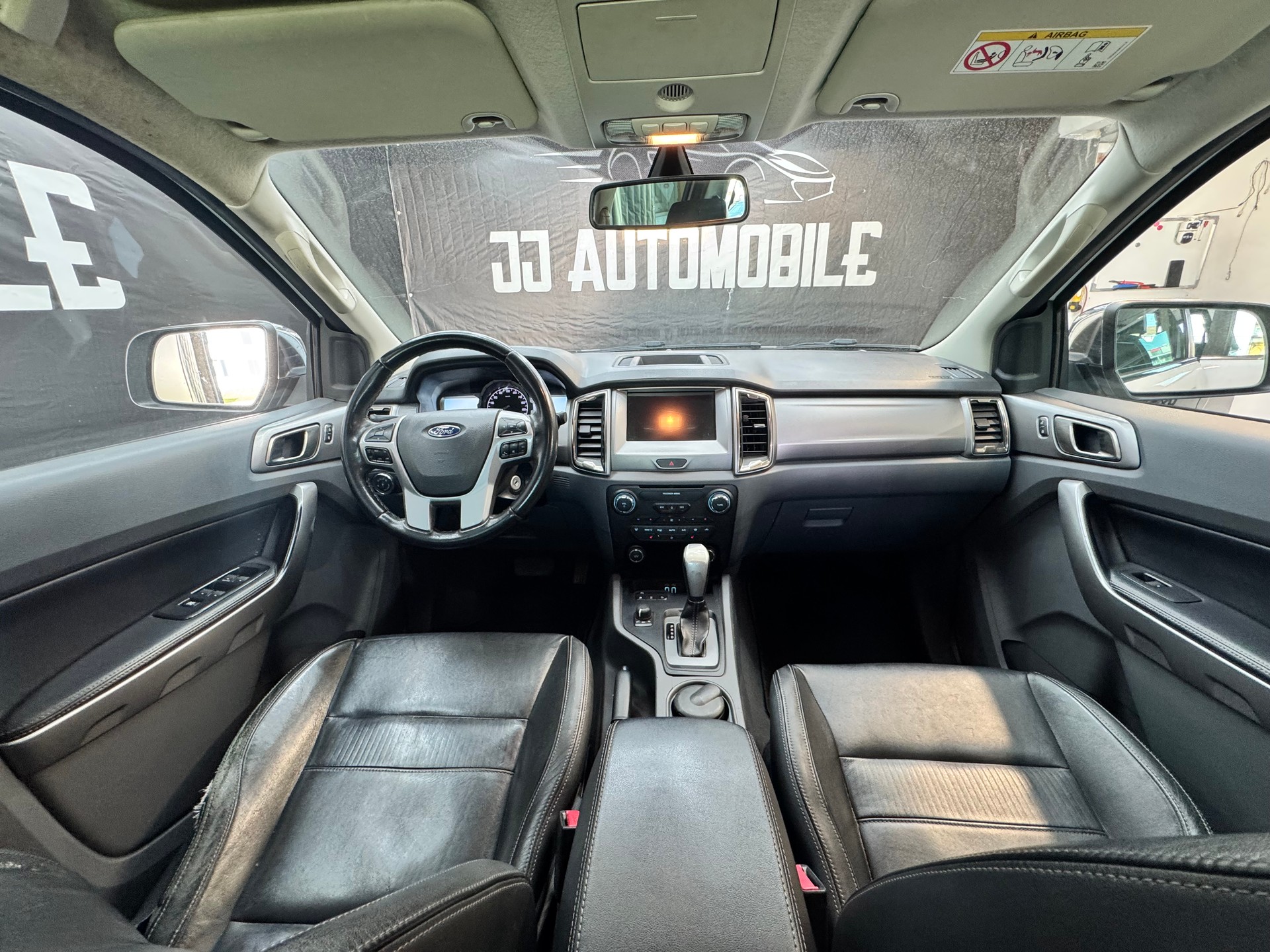 FORD Ranger Wildtrak 3.2 TDCi 4x4 A-image-9