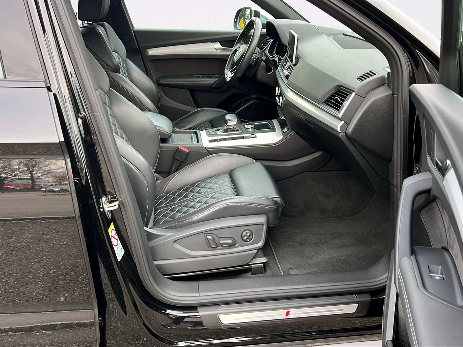 AUDI SQ5 TDI quattro tiptronic-image-6
