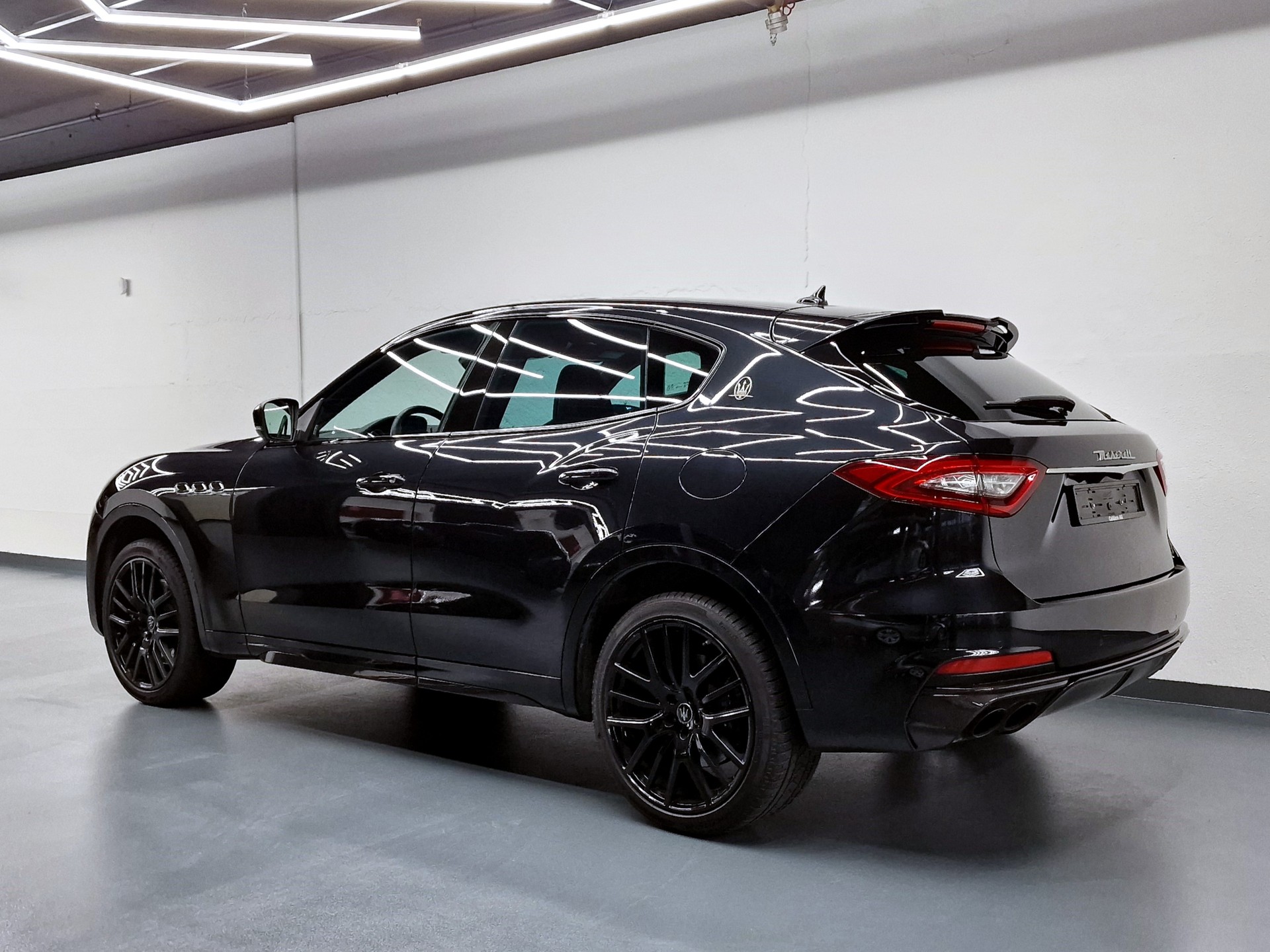 MASERATI Levante 3.8 V8 Trofeo-image-6